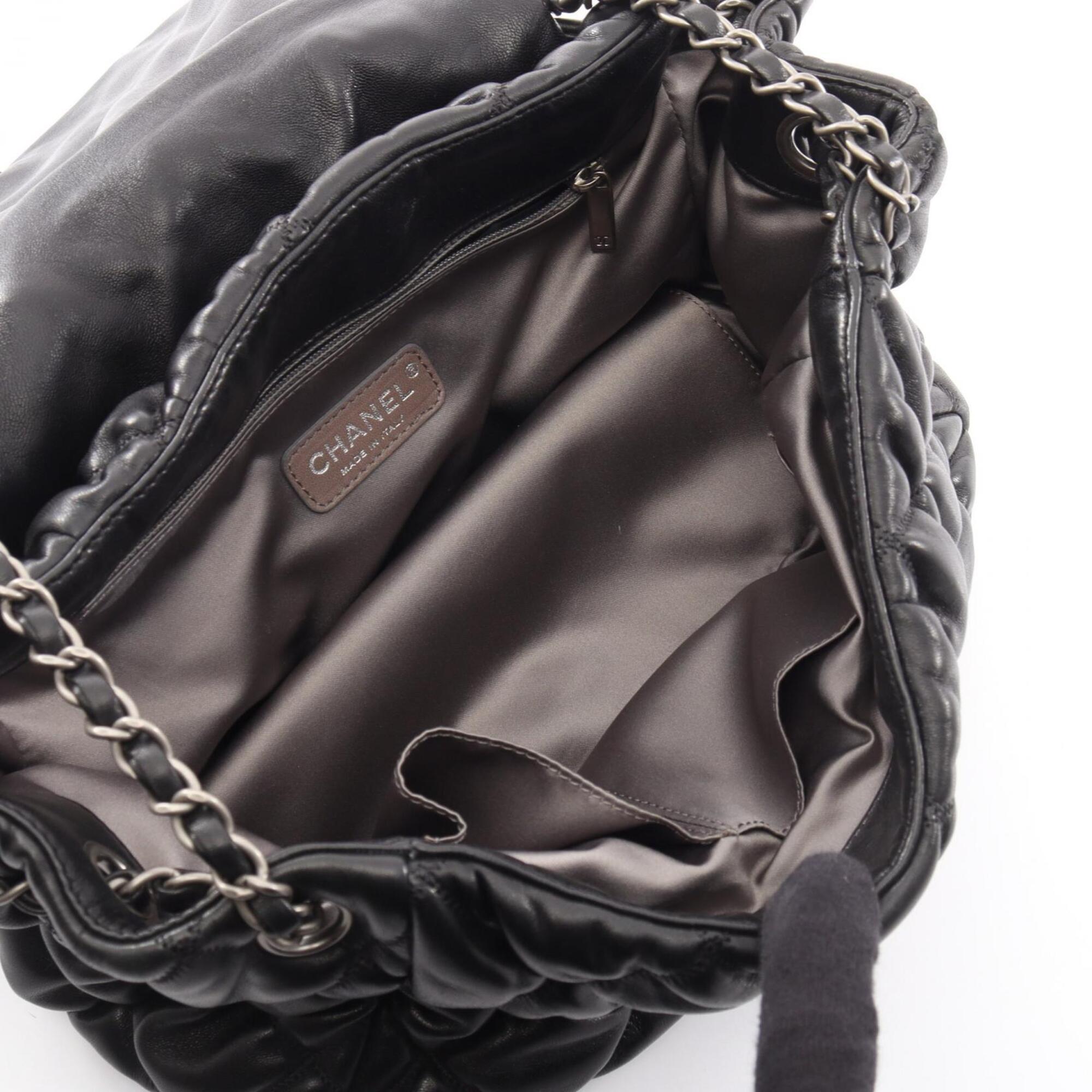 Chanel Black Handbag Shoulder Bag (Pre-Owned)
