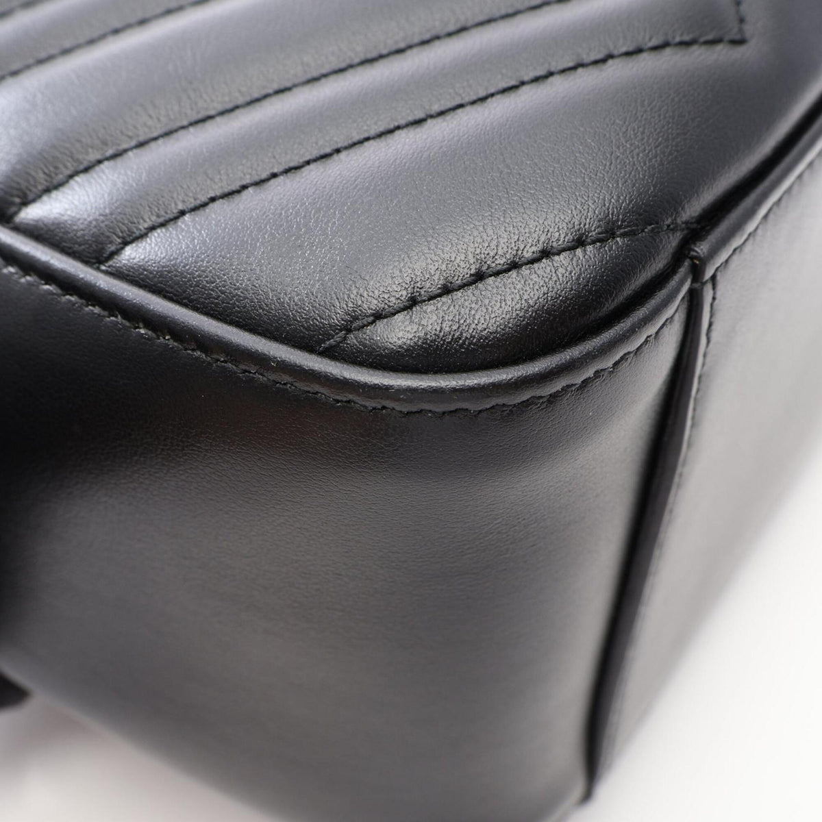 Gucci Black Leather Backpack (Pre-Owned)