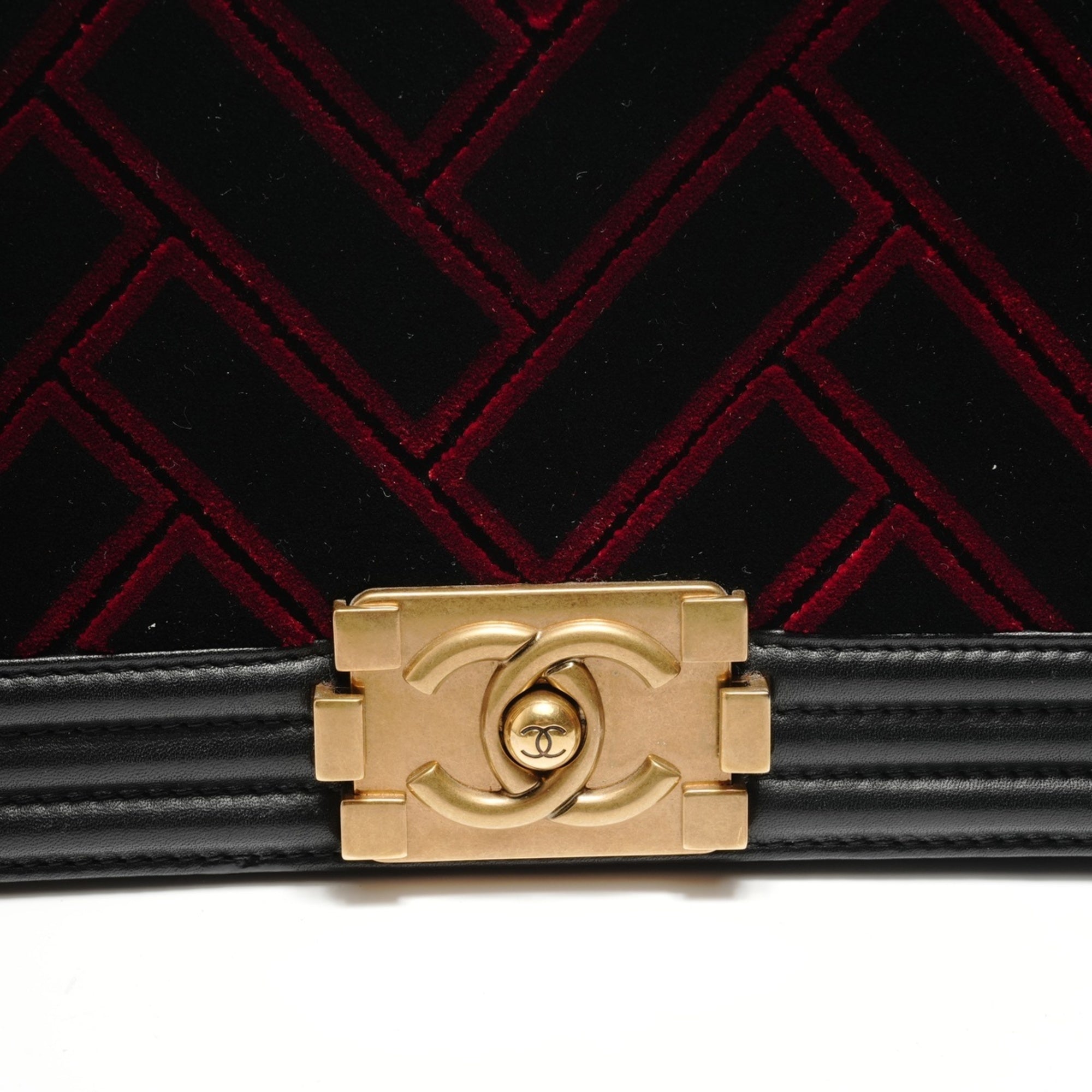 Chanel Boy Chanel Black Velvet Shoulder Bag (Pre-Owned)