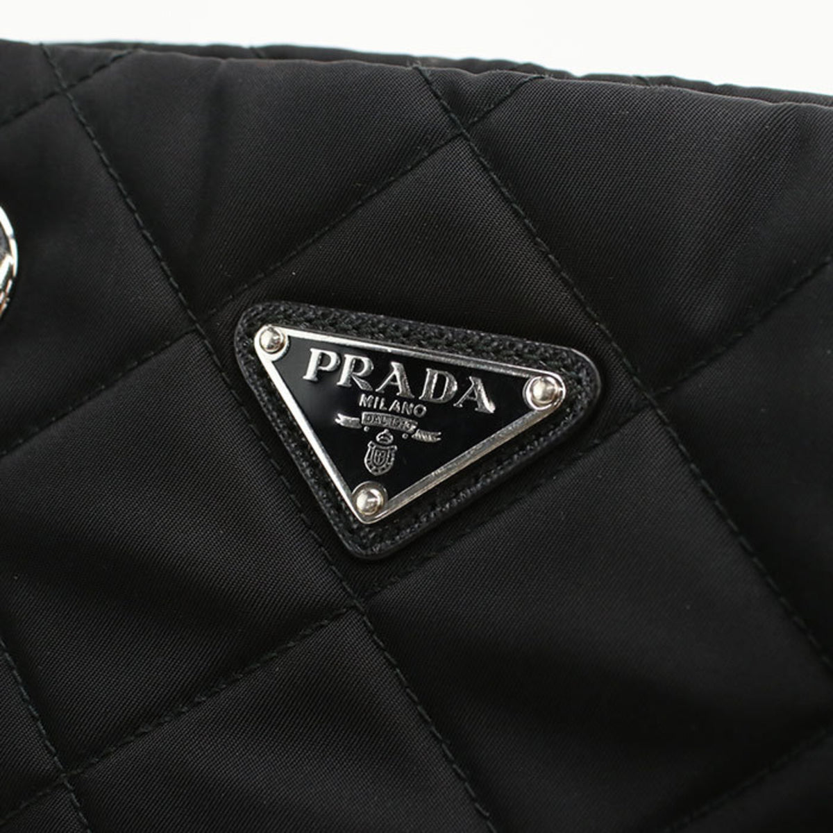 Prada Black Nylon Tote Bag (Pre-Owned)