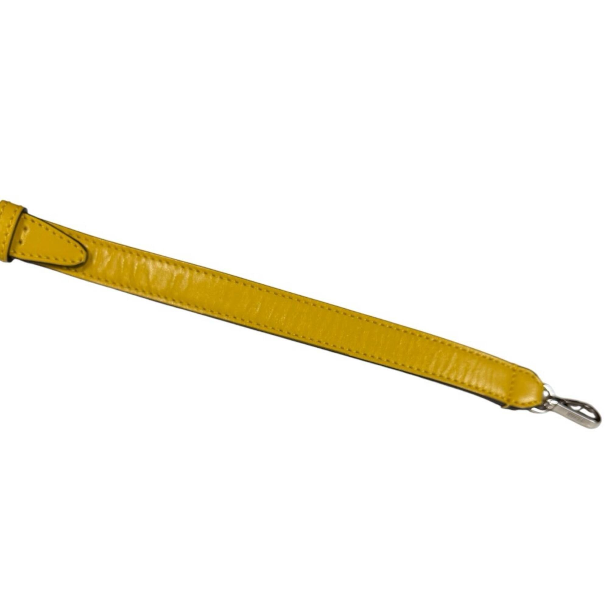 Fendi Yellow Leather Shoulder Bag (Pre-Owned)