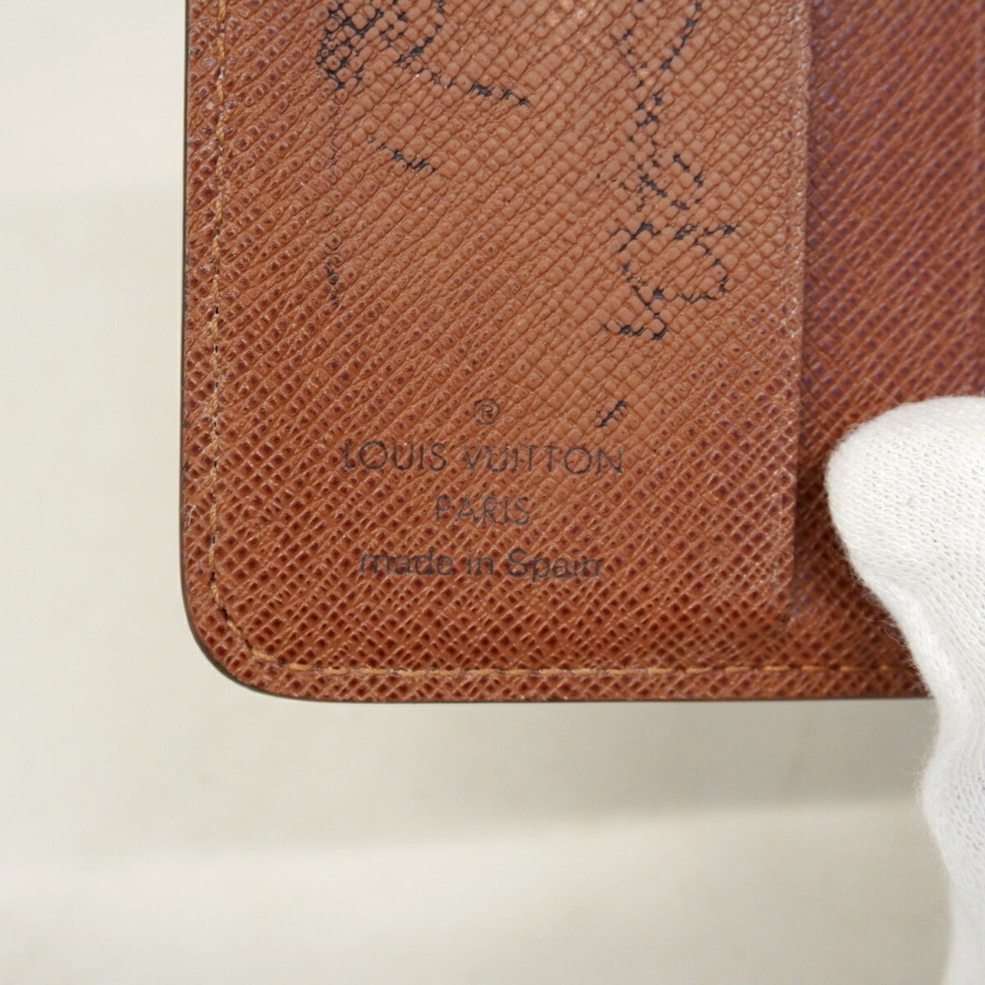 Louis Vuitton Brown Wallet (Bi-Fold) (Pre-Owned)