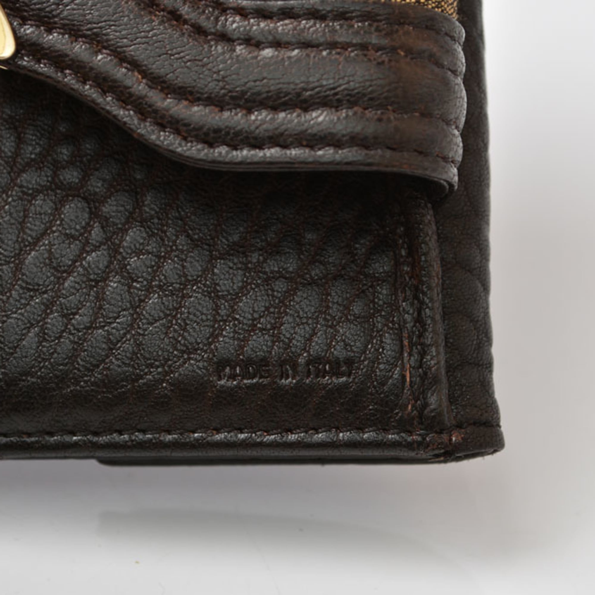 Fendi Brown Leather Wallet (Bi-Fold) (Pre-Owned)