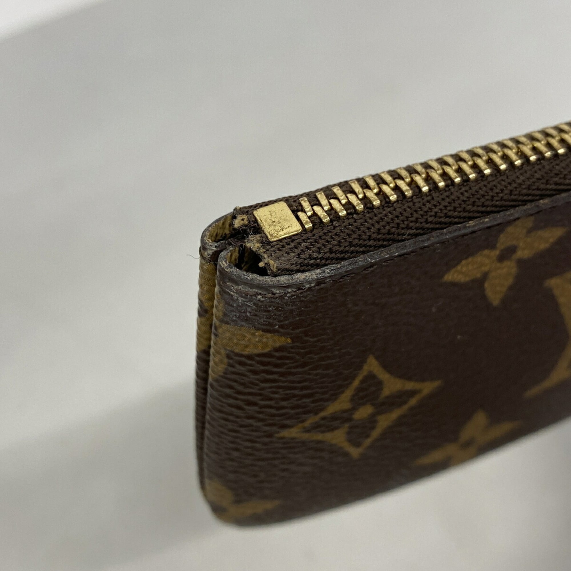Louis Vuitton Brown White Handbag (Pre-Owned)