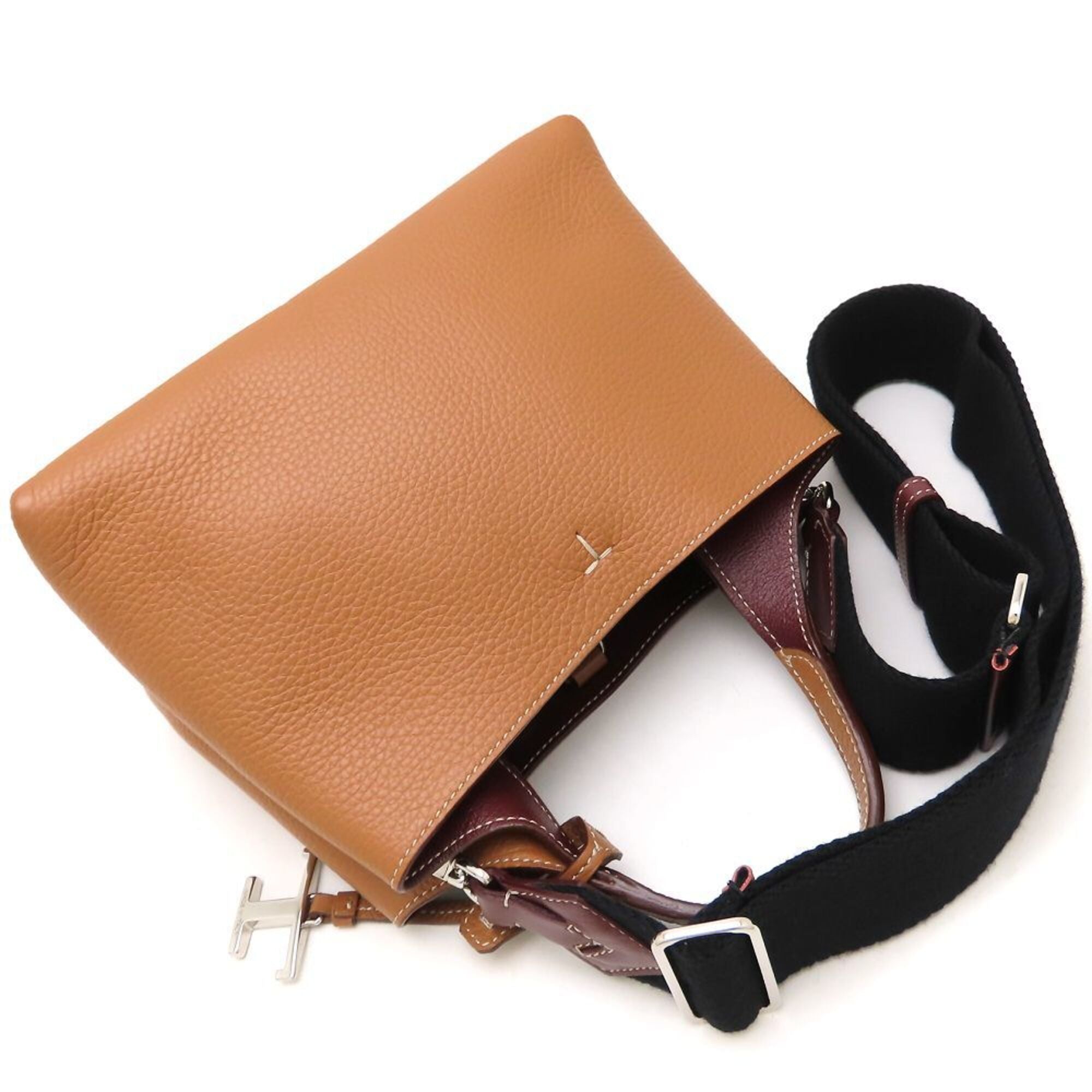 Tod's Brown Handbag (Pre-Owned)