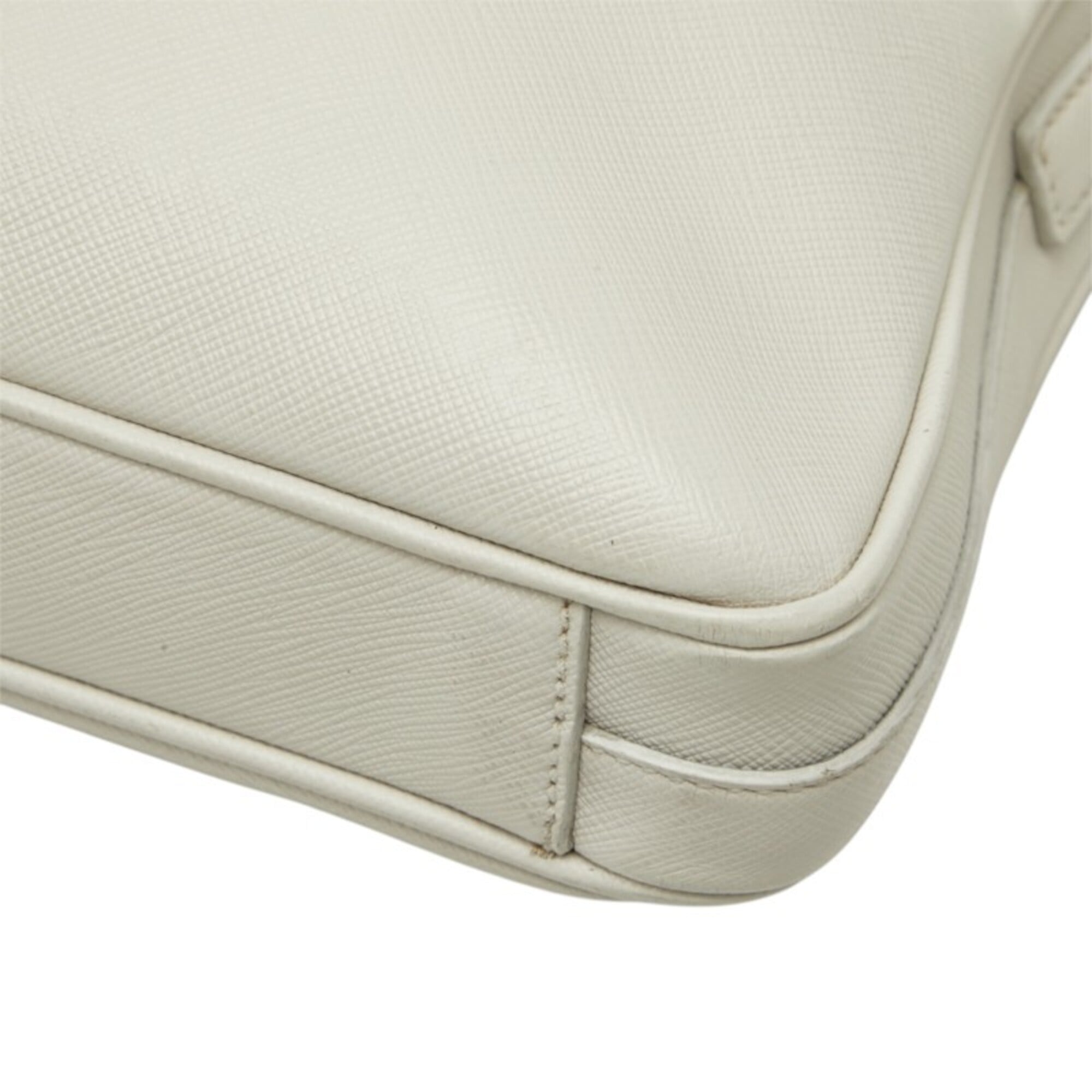 Prada White Saffiano Triangle Leather Briefcase Handbag (Pre-Owned)