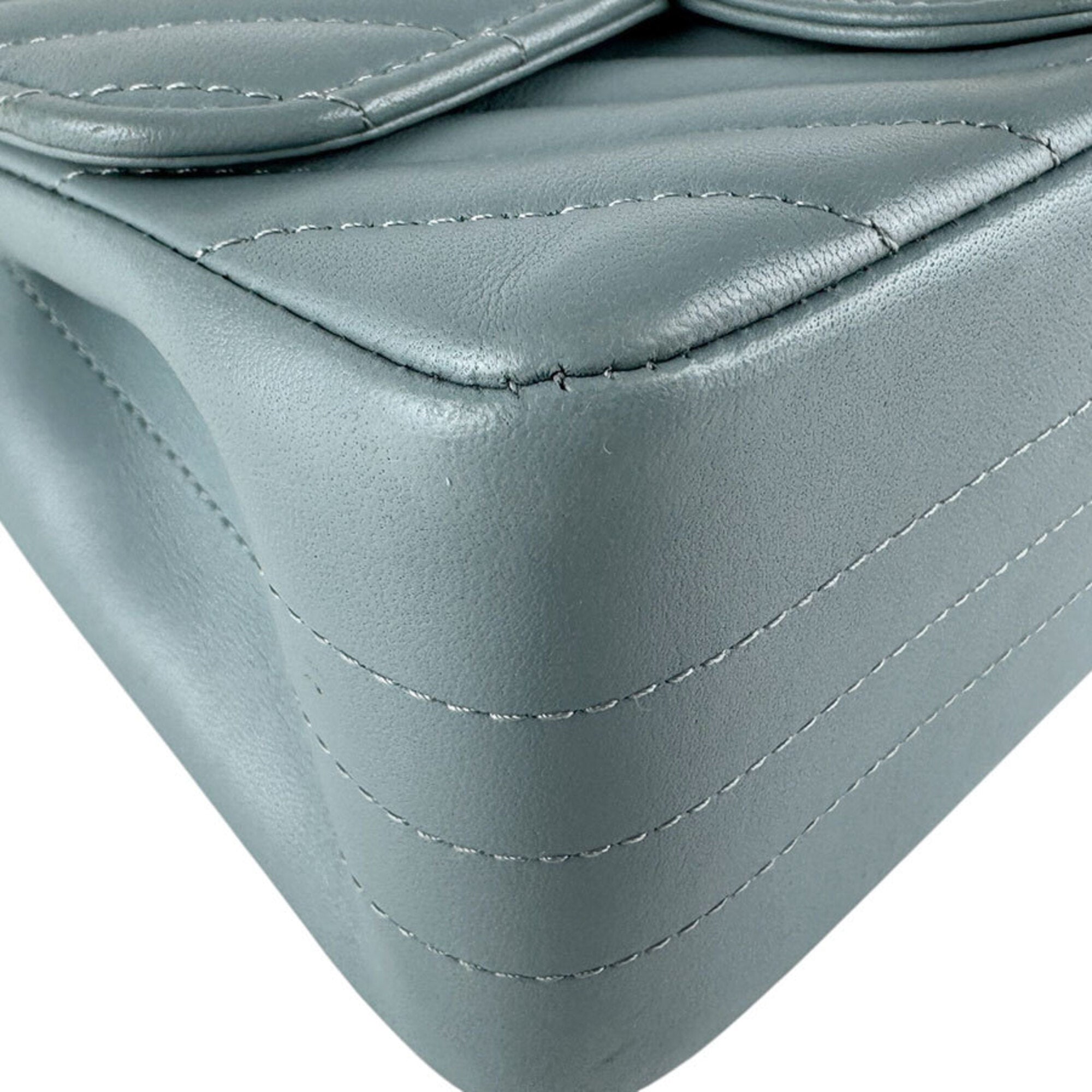 Chanel Blue Gray Leather Shoulder Bag (Pre-Owned)