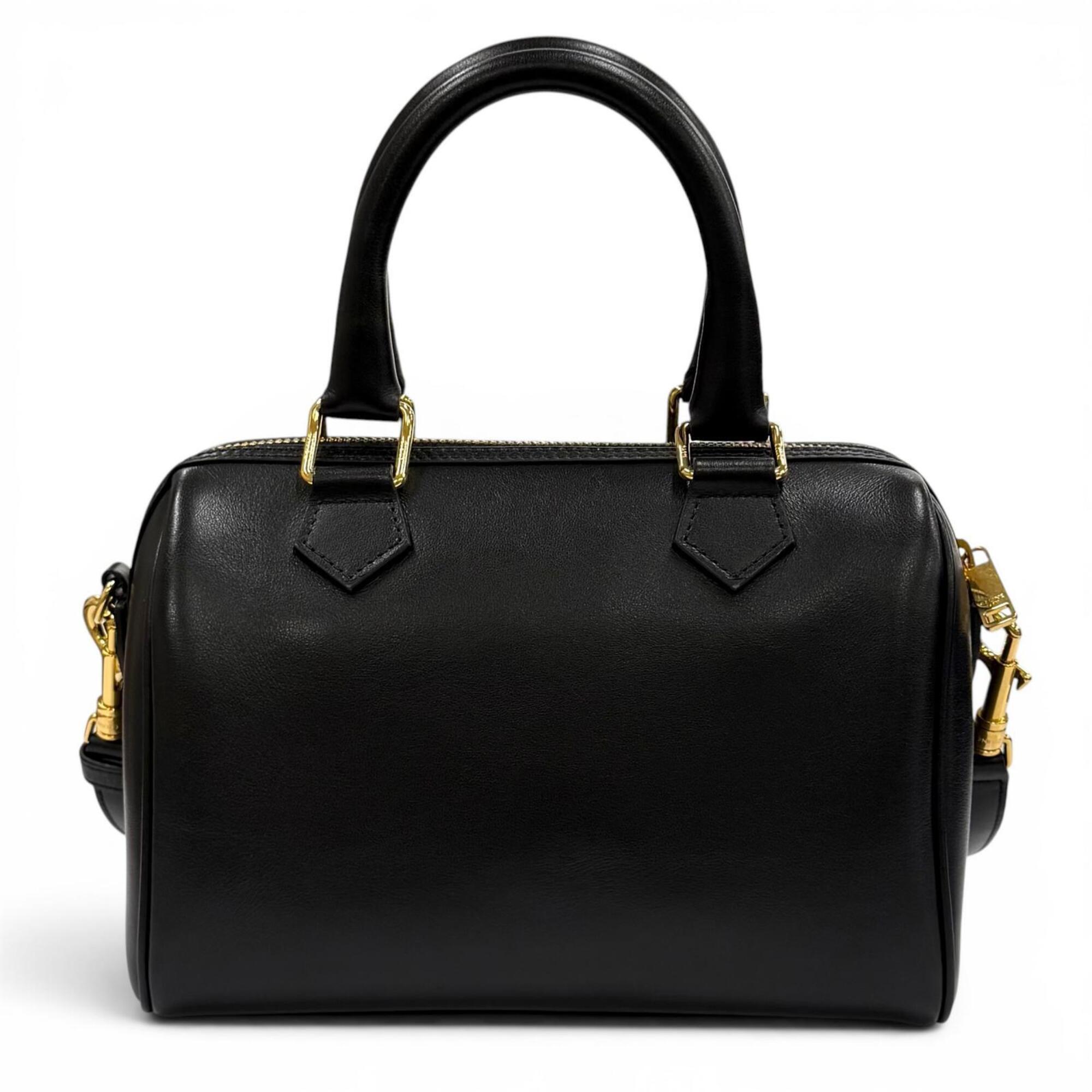 Celine Black Leather Shoulder Bag (Pre-Owned)