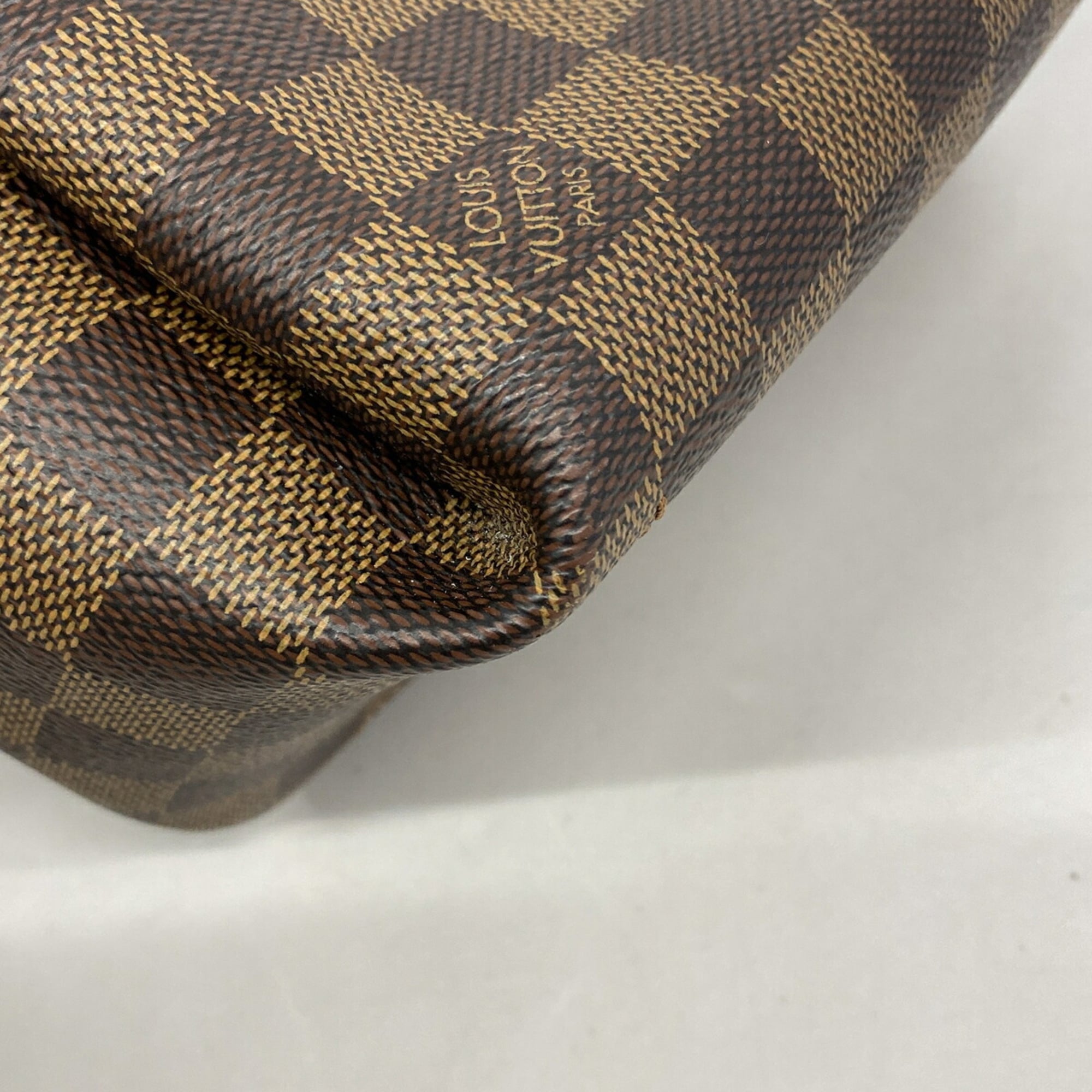 Louis Vuitton Ebene Handbag (Pre-Owned)