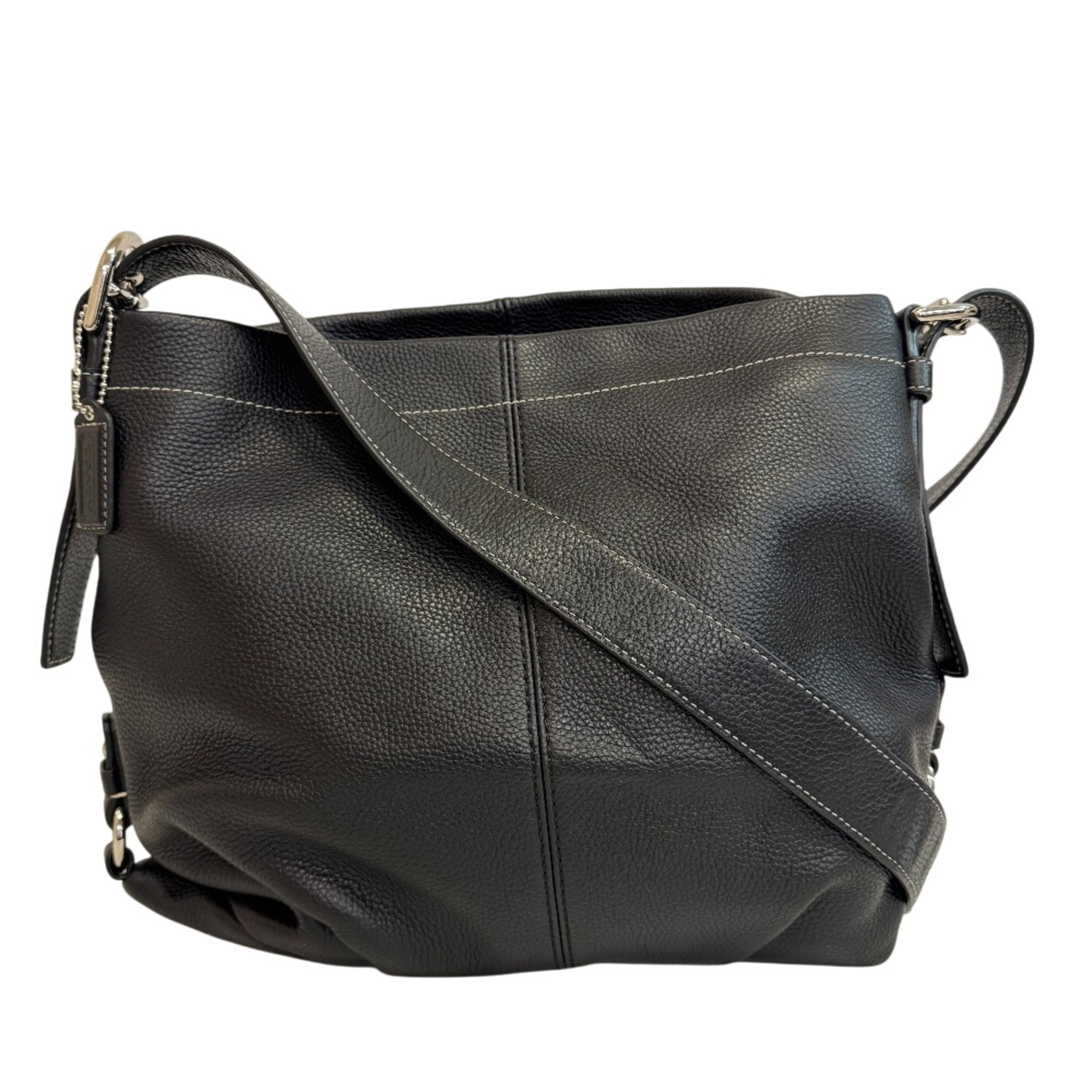 Coach Black Leather Shoulder Bag (Pre-Owned)