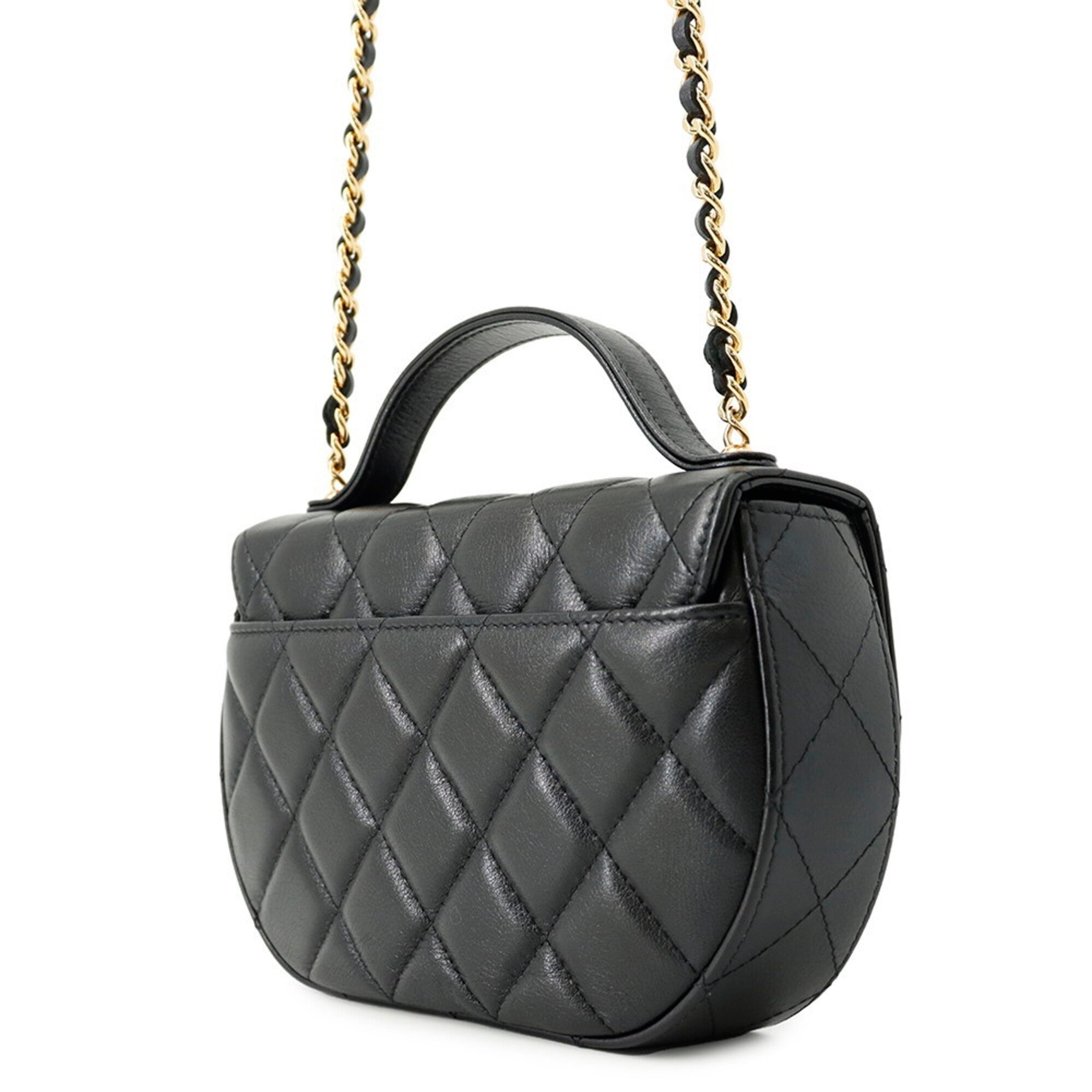 Chanel Black Leather Shoulder Bag (Pre-Owned)