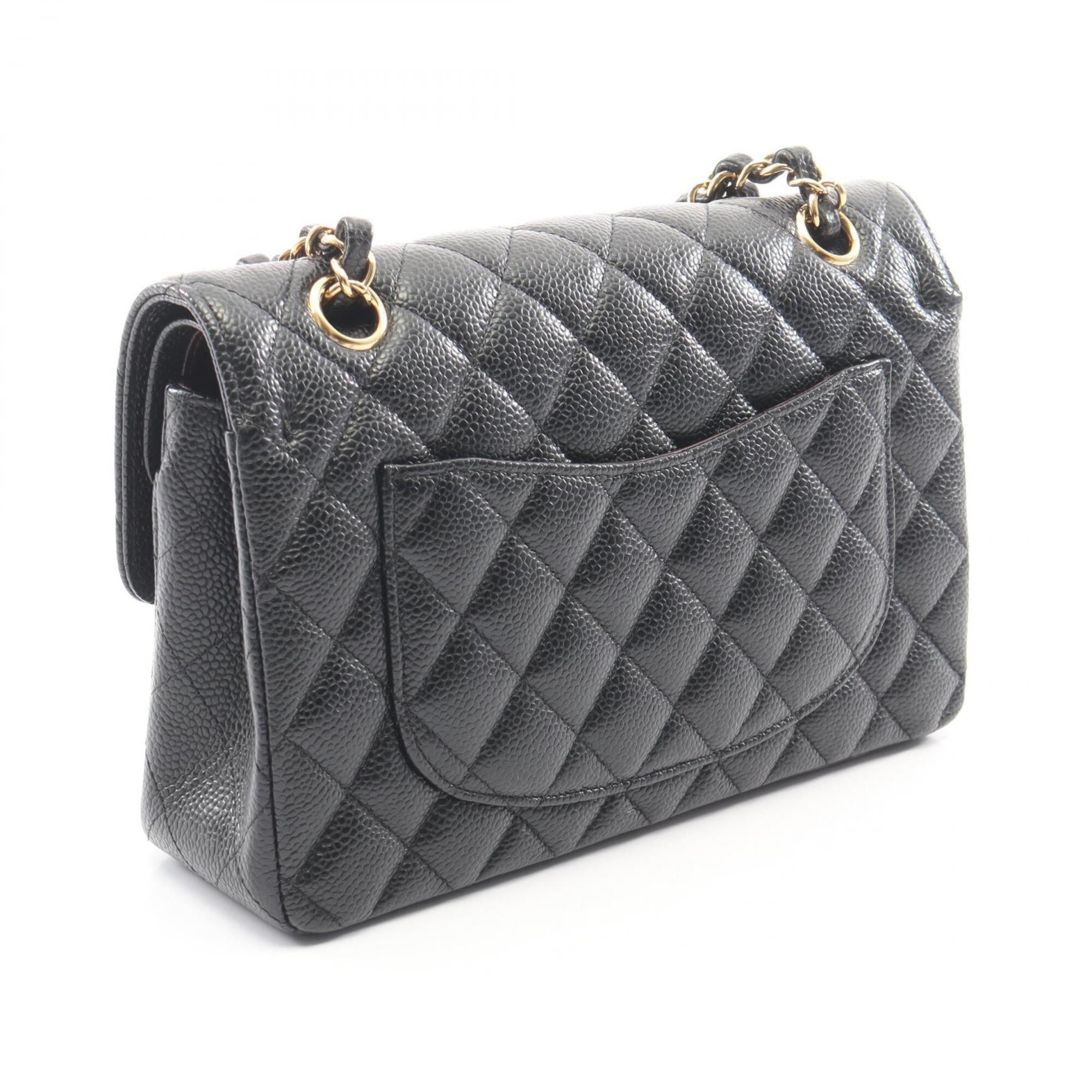 Chanel Black Grained Calfskin Handbag Shoulder Bag (Pre-Owned)