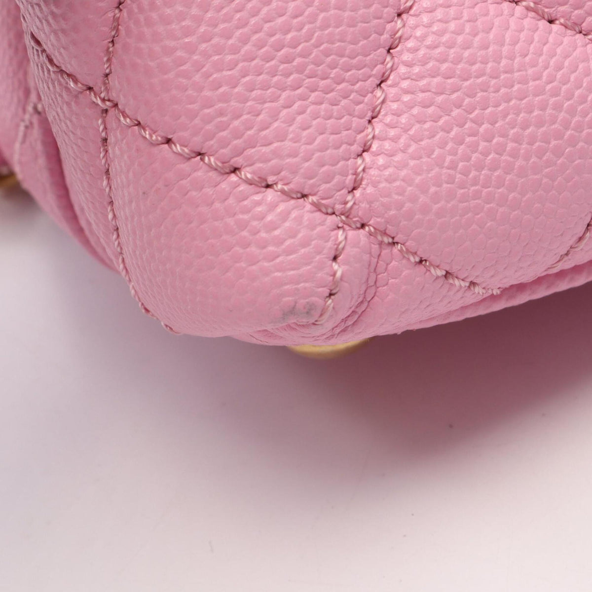 Chanel Pink Grained Calfskin Handbag (Pre-Owned)