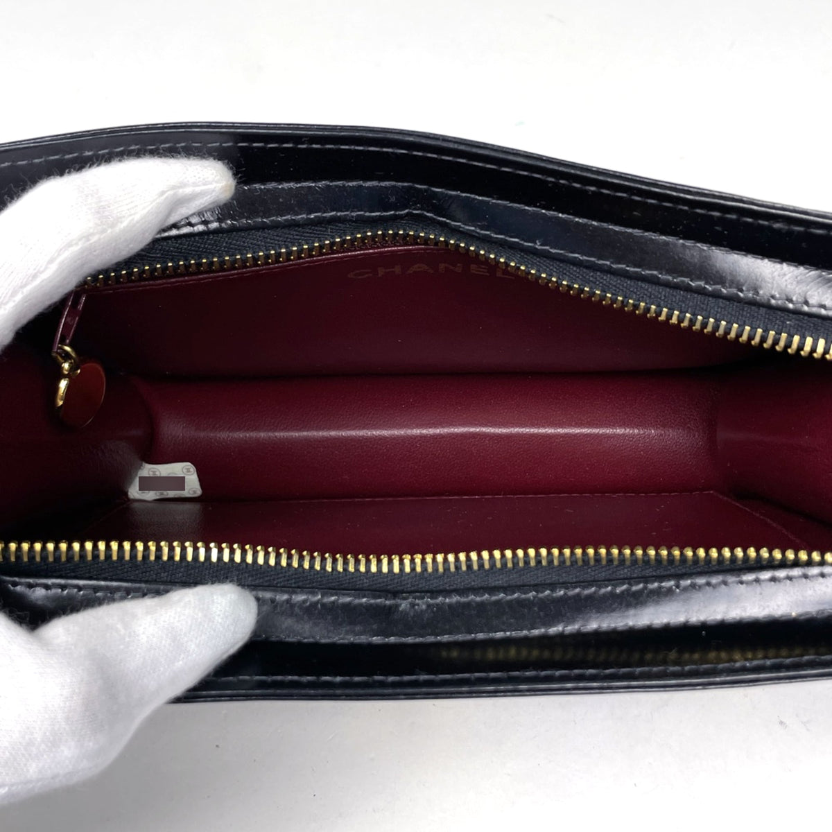 Chanel Black Patent Leather Pouch (Pre-Owned)
