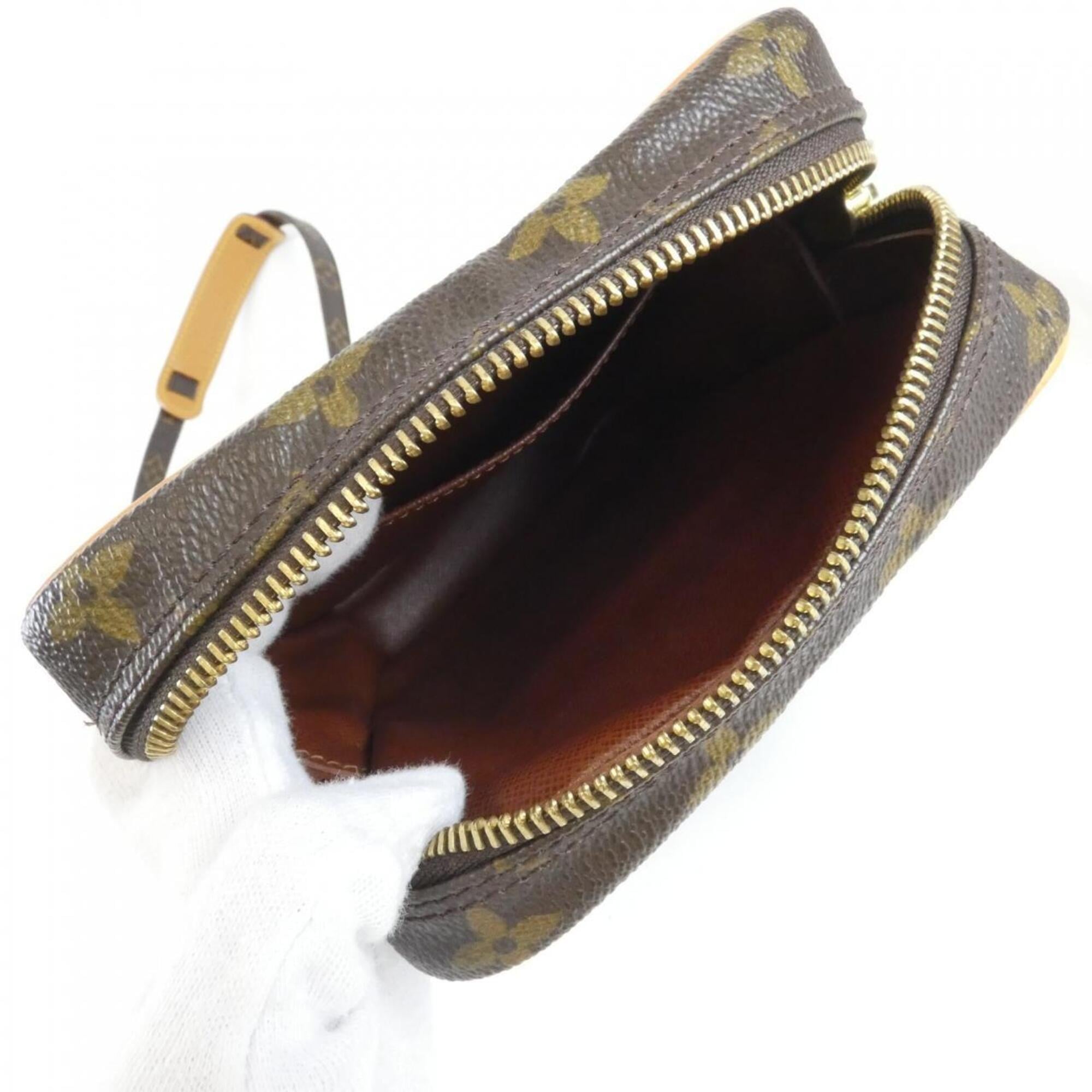 Louis Vuitton Brown Coated Canvas Shoulder Bag (Pre-Owned)