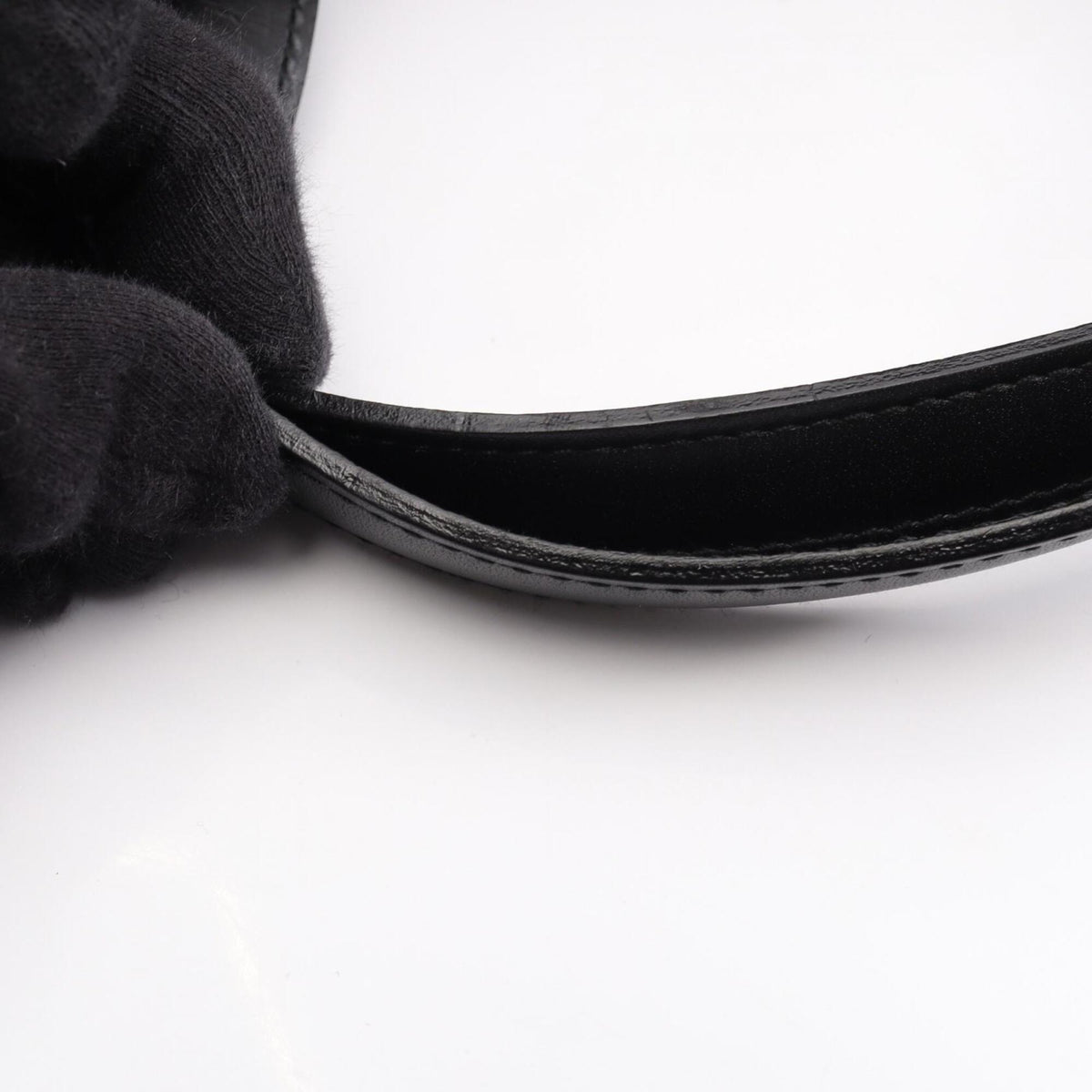 Chanel Black Leather Nylon Canvas Handbag (Pre-Owned)