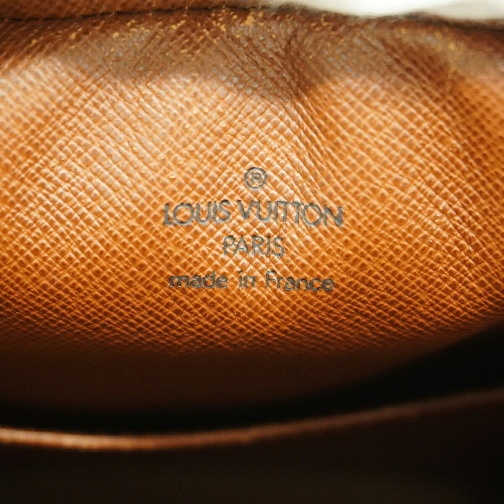 Louis Vuitton Brown Shoulder Bag (Pre-Owned)