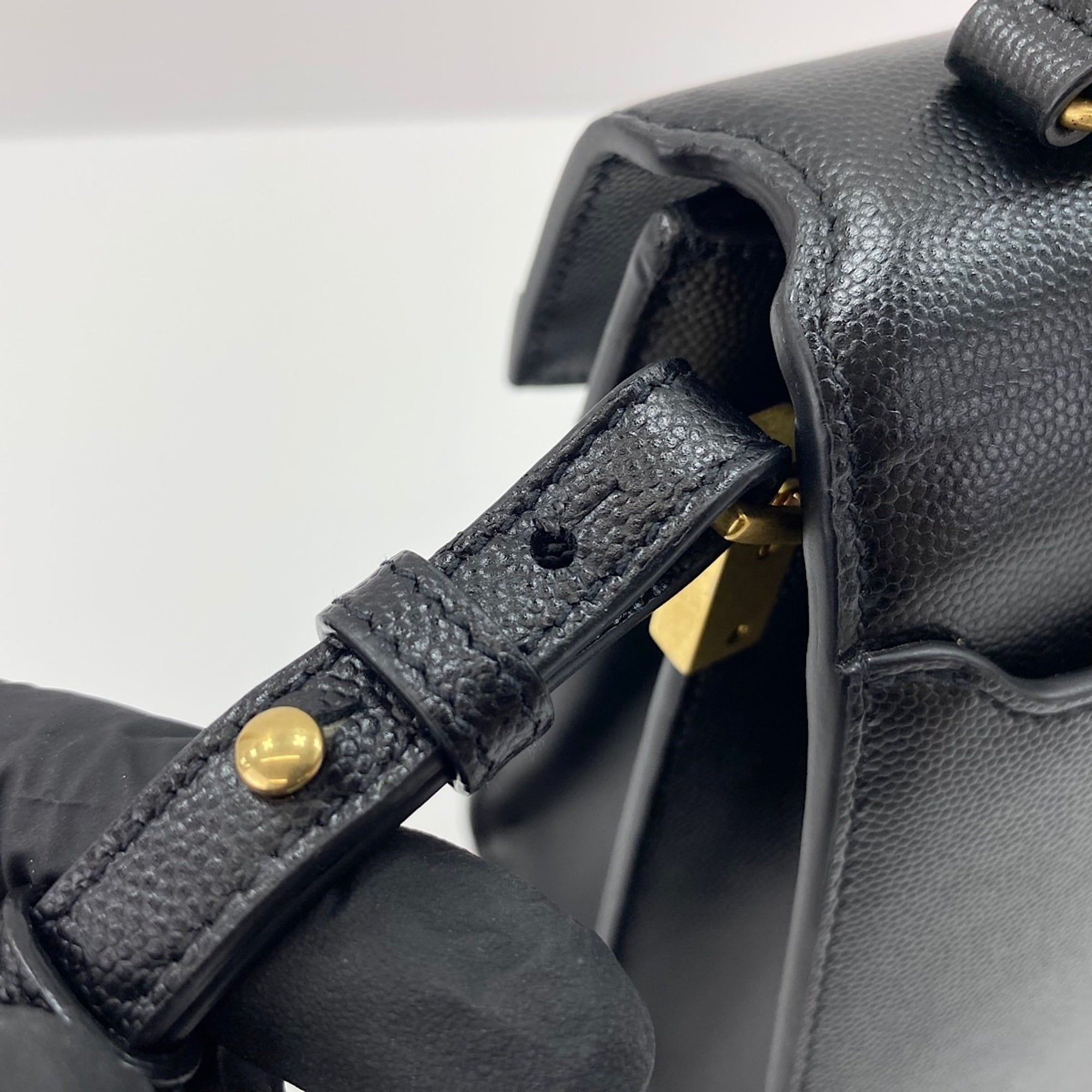 Yves Saint Laurent Cassandre Black Handbag (Pre-Owned)