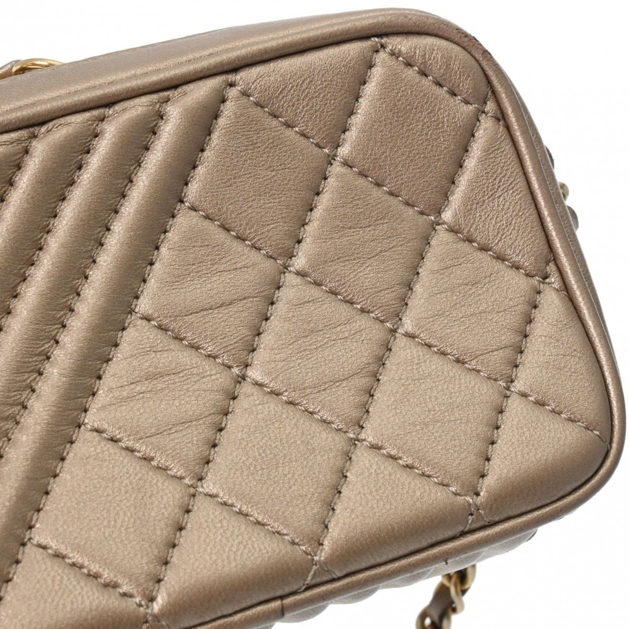 Chanel Bronze Leather Shoulder Bag (Pre-Owned)