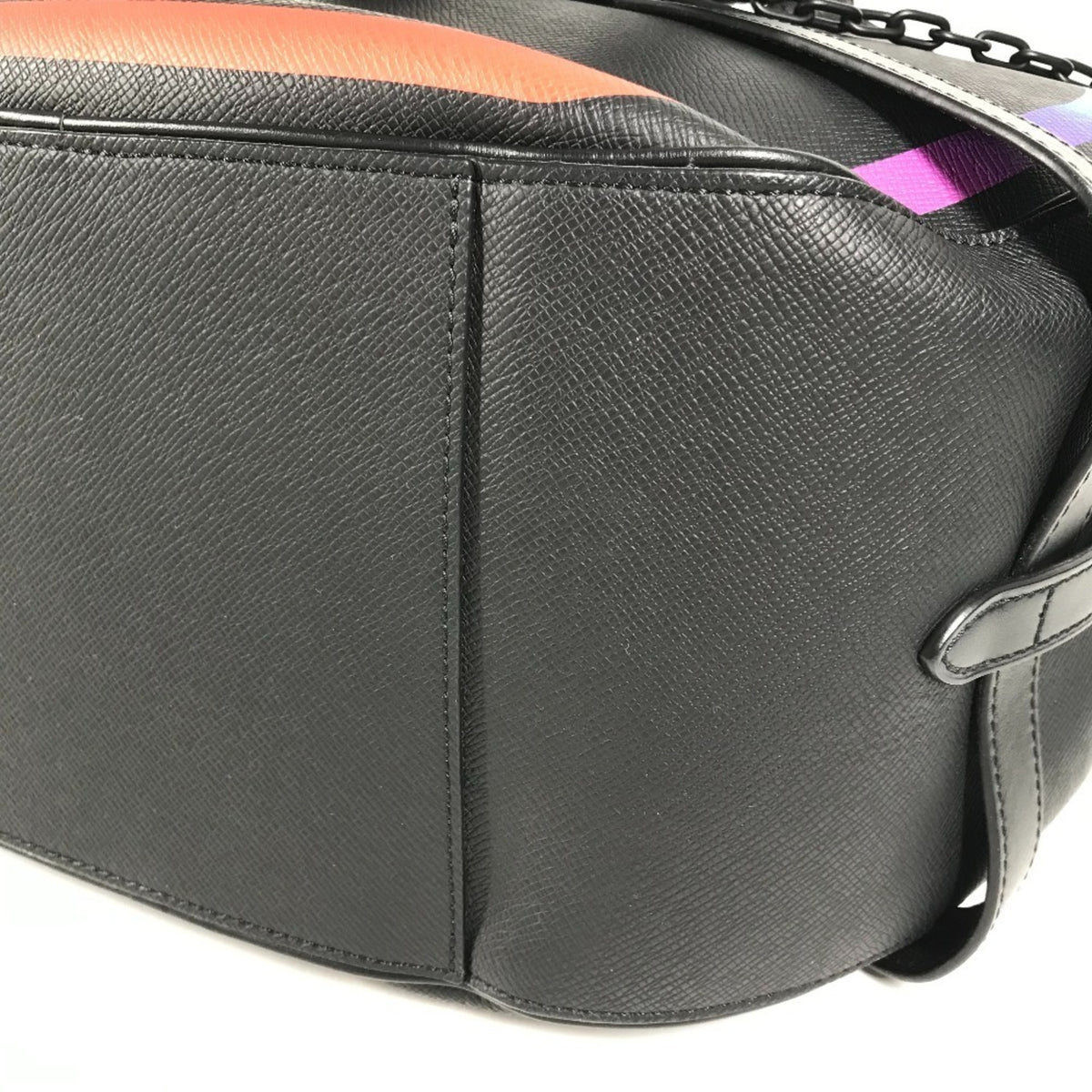 Louis Vuitton Taiga Ardoise Black Taiga Leather Pochette Shoulder Bag (Pre-Owned)