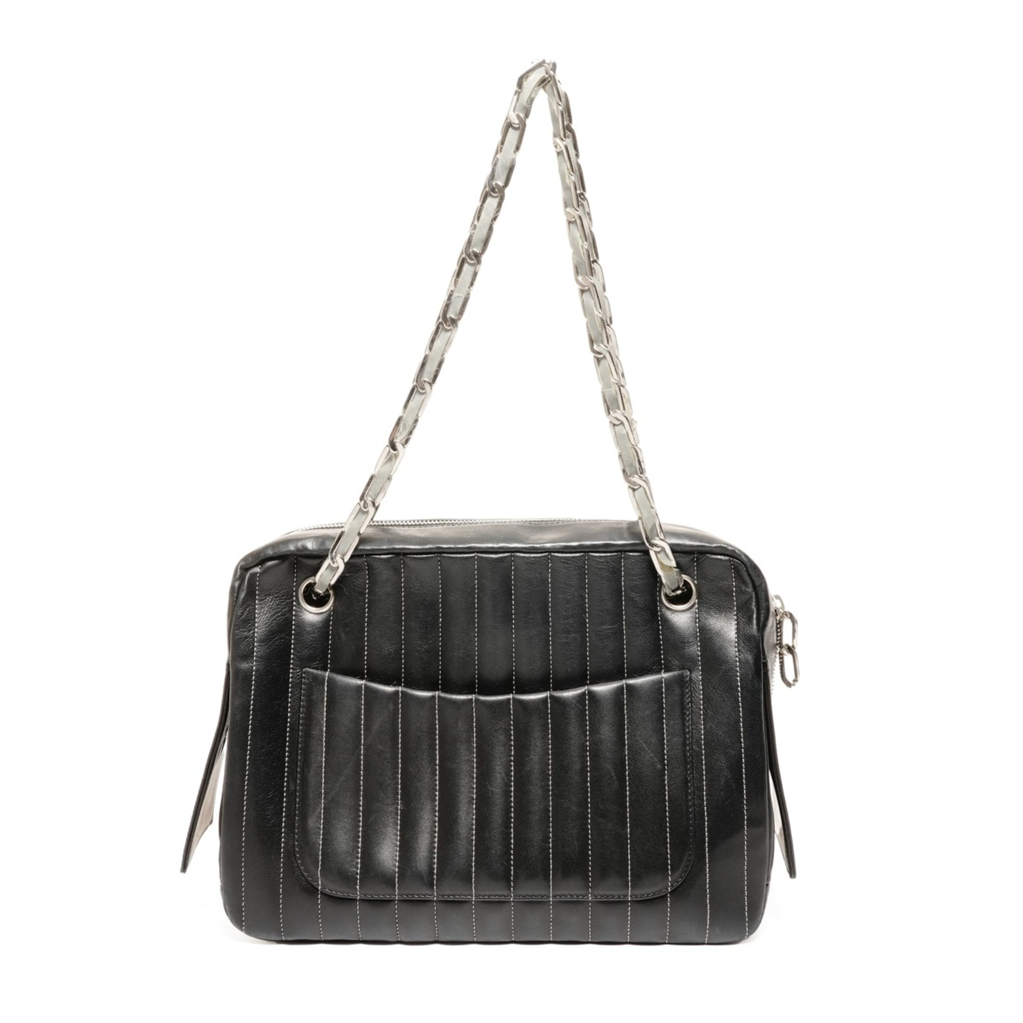 Chanel Black Shoulder Bag (Pre-Owned)