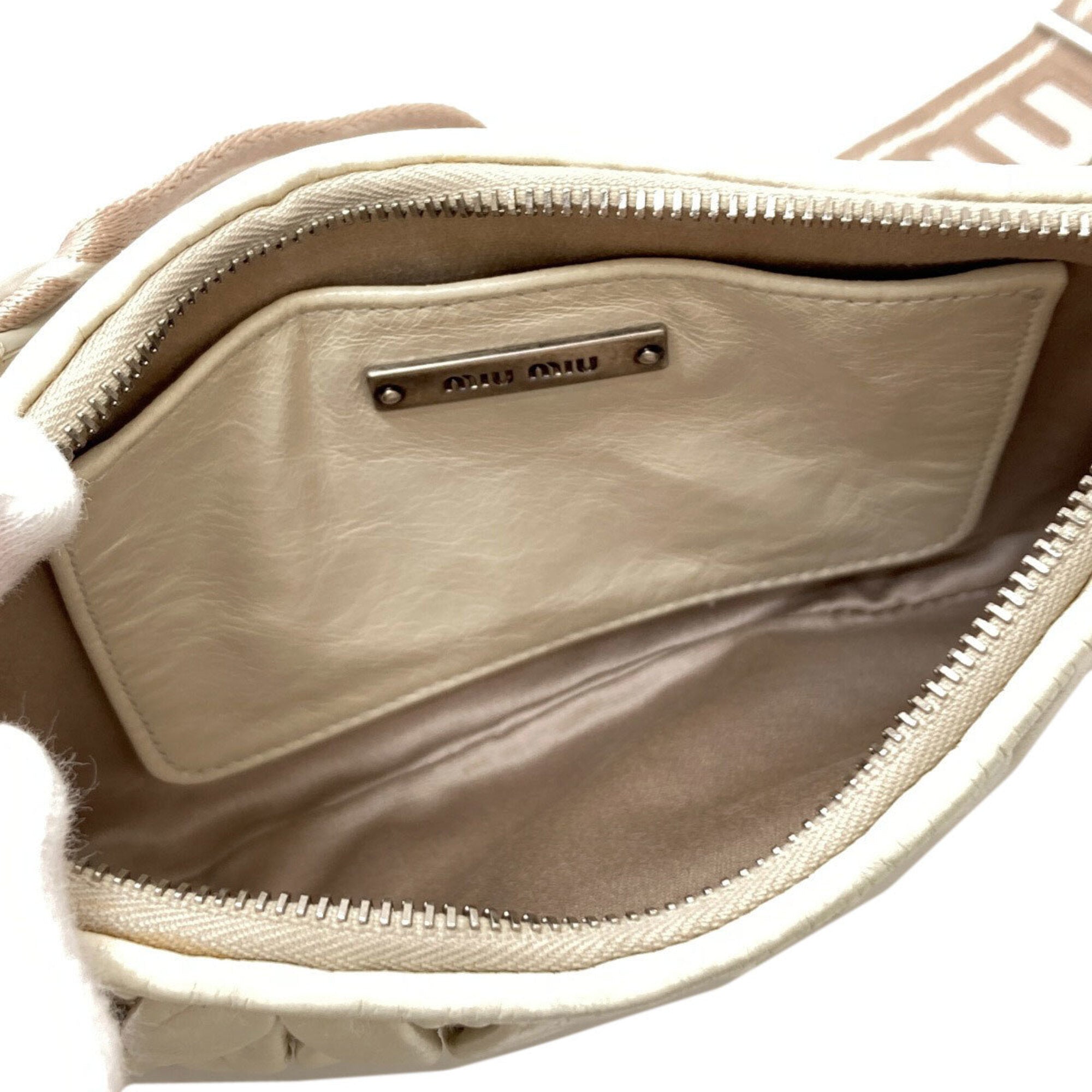 Miu Miu White Leather Pouch Shoulder Bag (Pre-Owned)