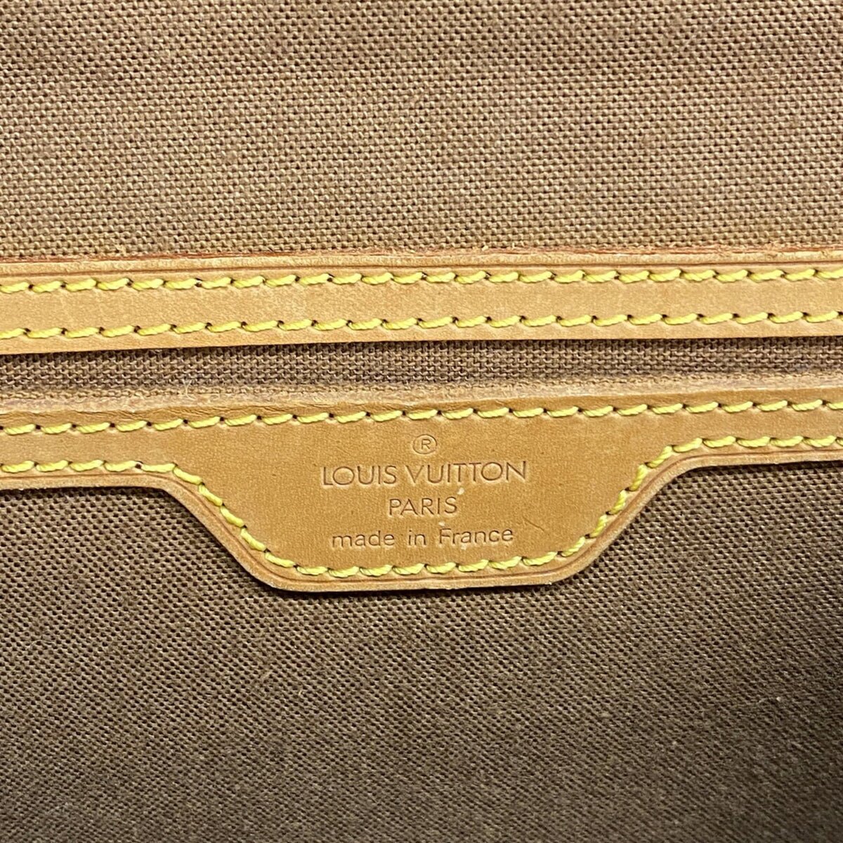 Louis Vuitton Brown Handbag (Pre-Owned)