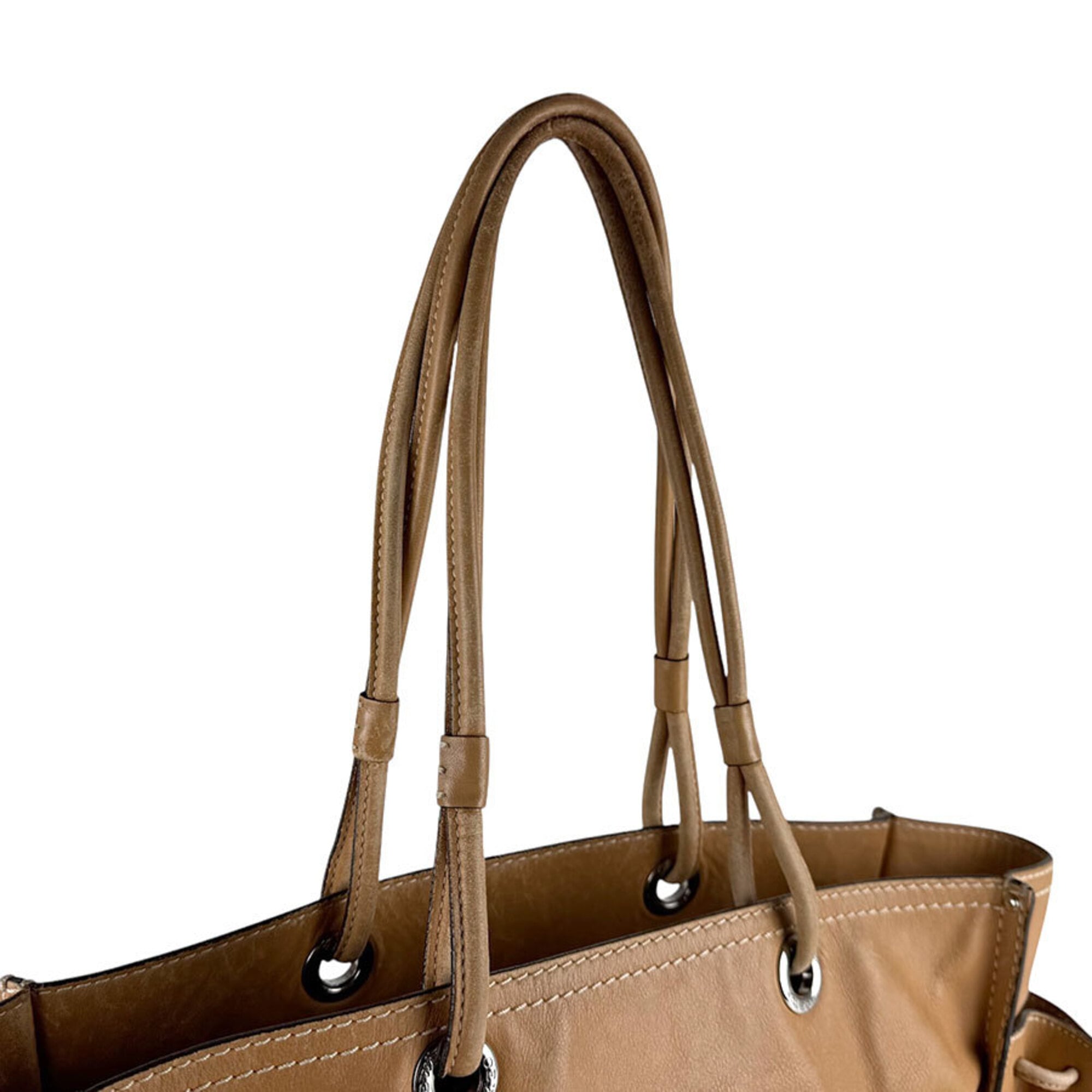 Loewe Light Brown Leather Shoulder Bag (Pre-Owned)