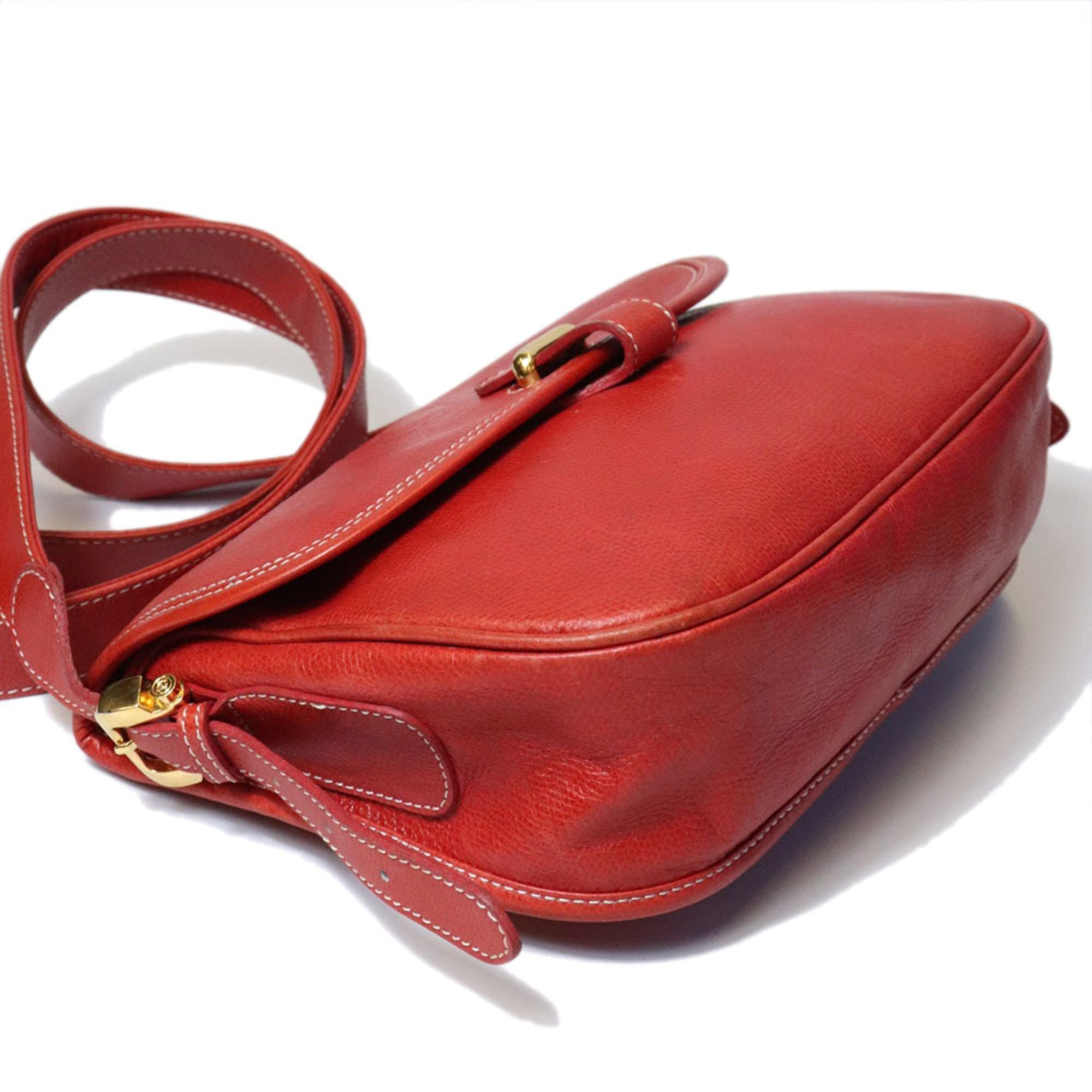 Loewe Red Color Leather Shoulder Bag (Pre-Owned)