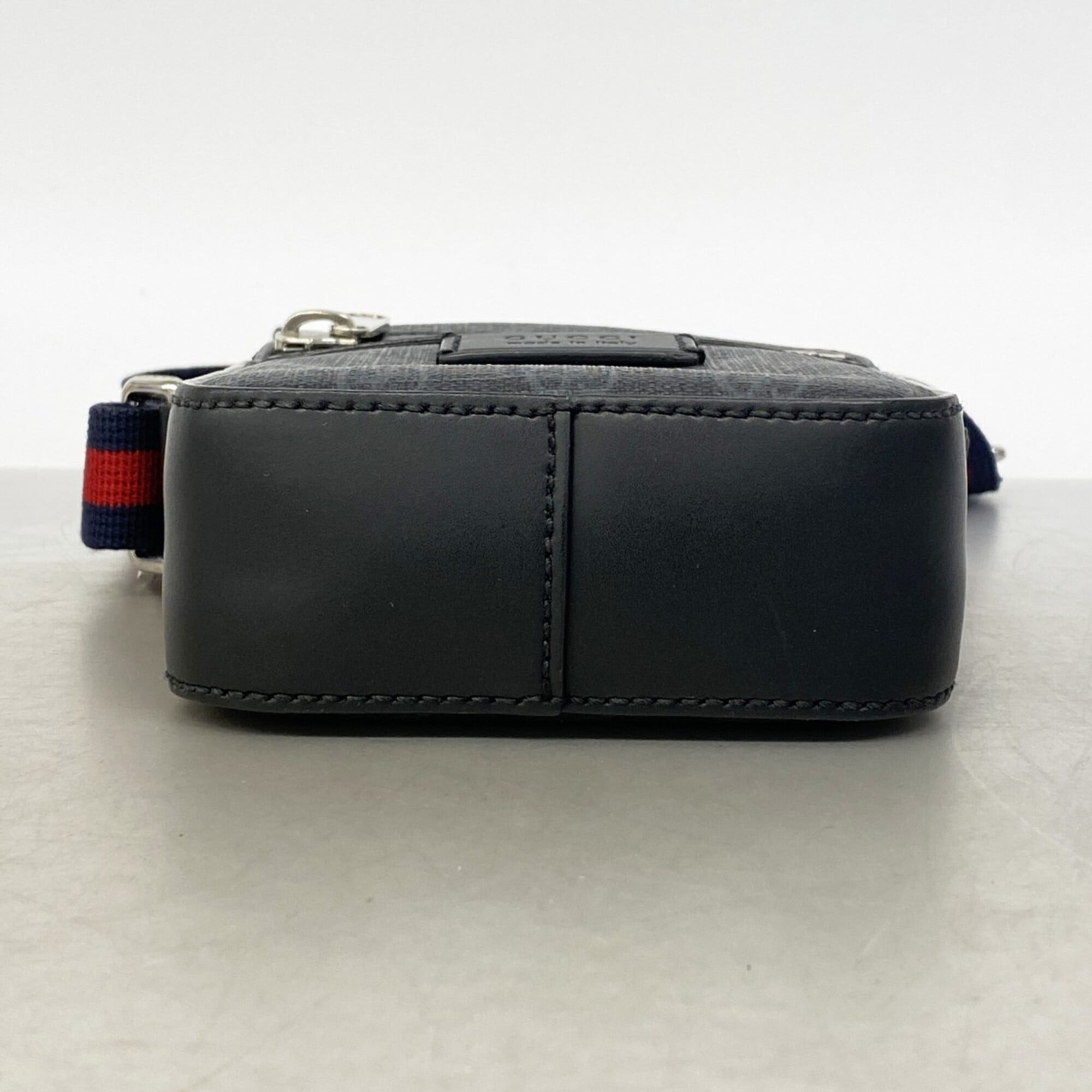 Gucci Black Pvc Shoulder Bag (Pre-Owned)