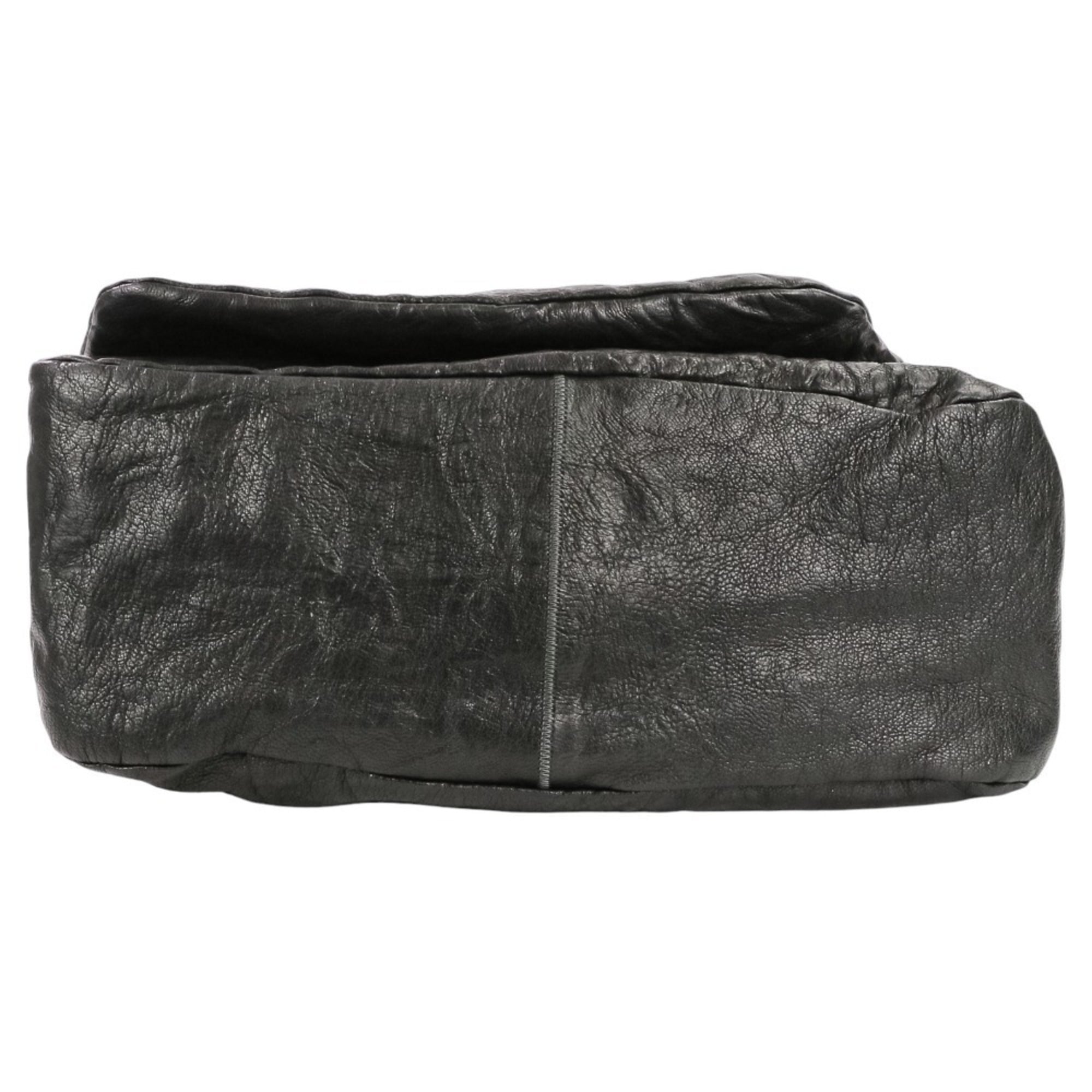 Chloé Black Leather Handbag (Pre-Owned)