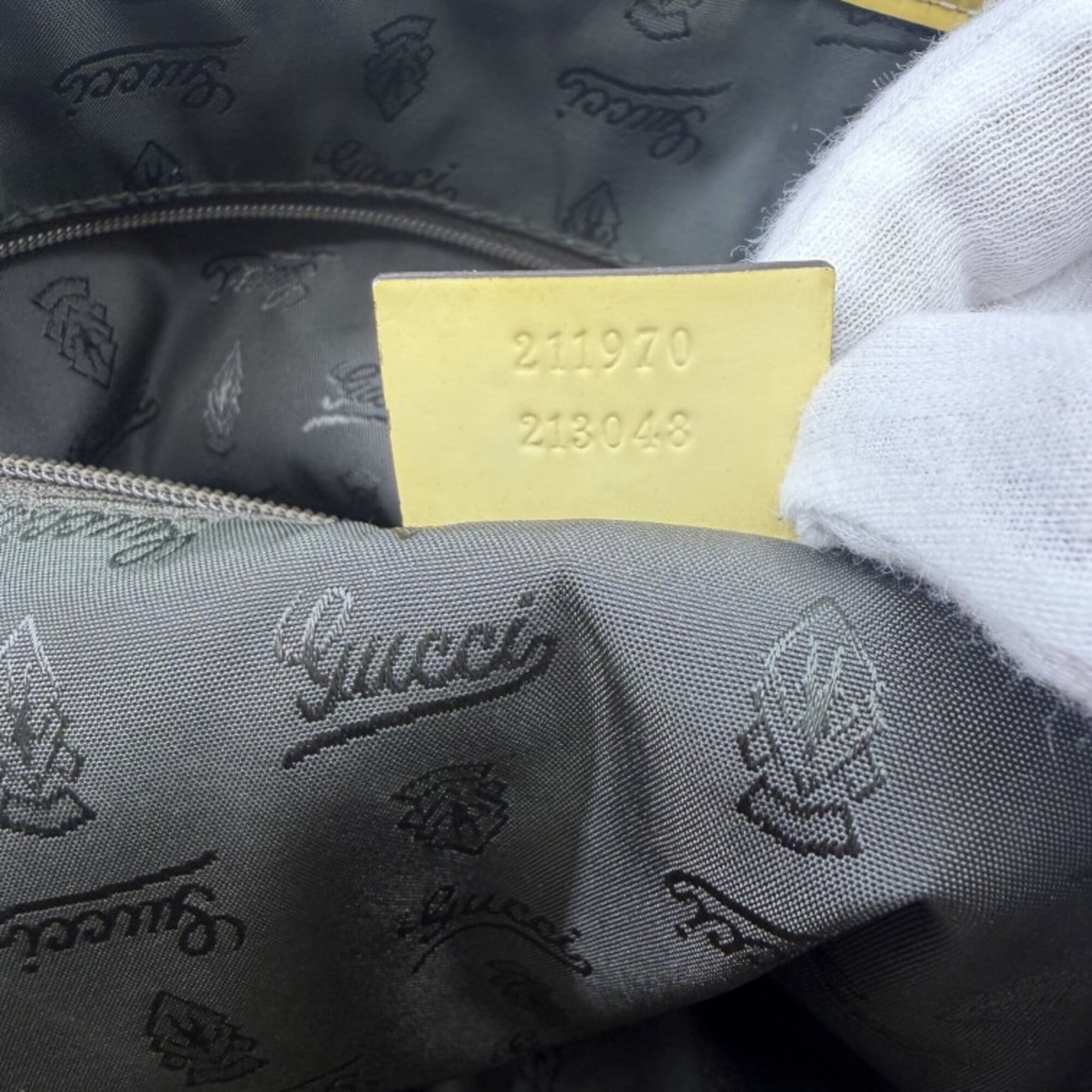 Gucci Beige Yellow Gg Canvas Patent Leather Tote Bag (Pre-Owned)