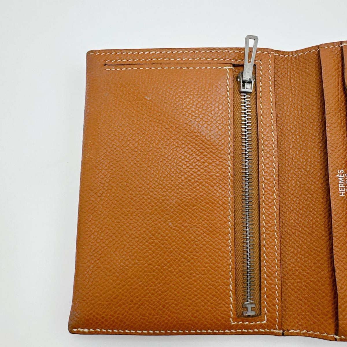 Hermes Brown Wallet (Bi-Fold) (Pre-Owned)
