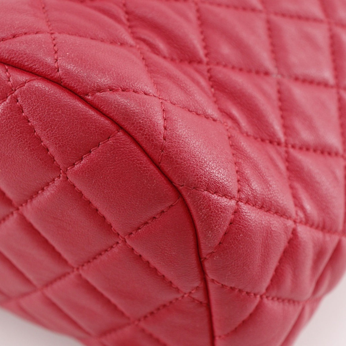 Chanel Matelasse Red Color Leather Backpack (Pre-Owned)