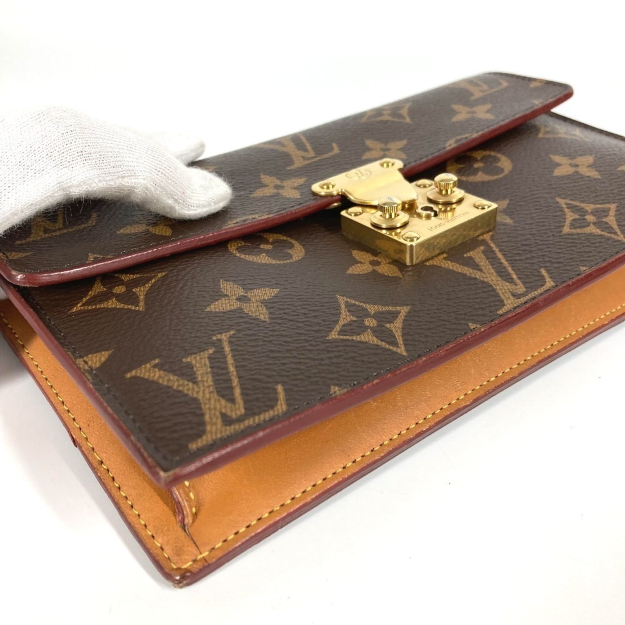 Louis Vuitton Brown Monogram Monogram Fanny Pack Pouch Shoulder Bag (Pre-Owned)