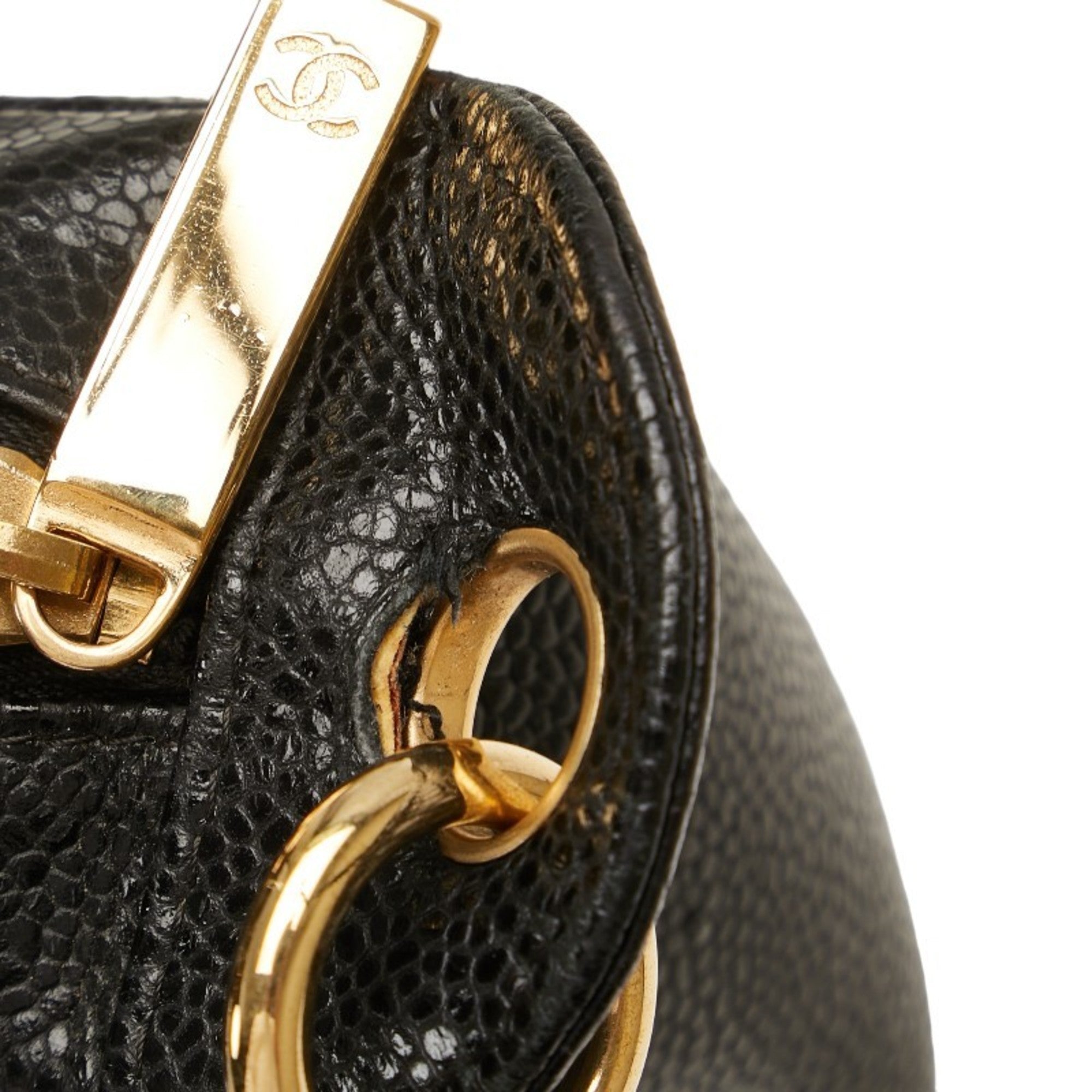 Chanel Black Grained Calfskin Shoulder Bag (Pre-Owned)