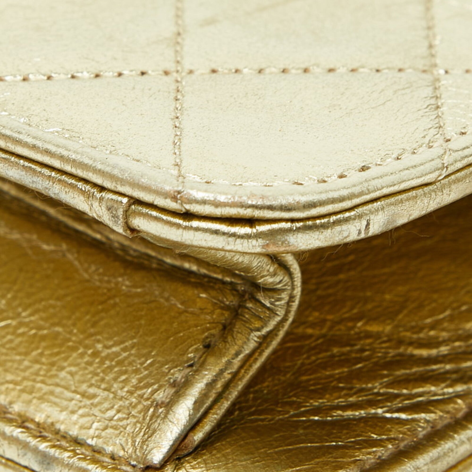 Chanel Gold Leather Shoulder Bag (Pre-Owned)