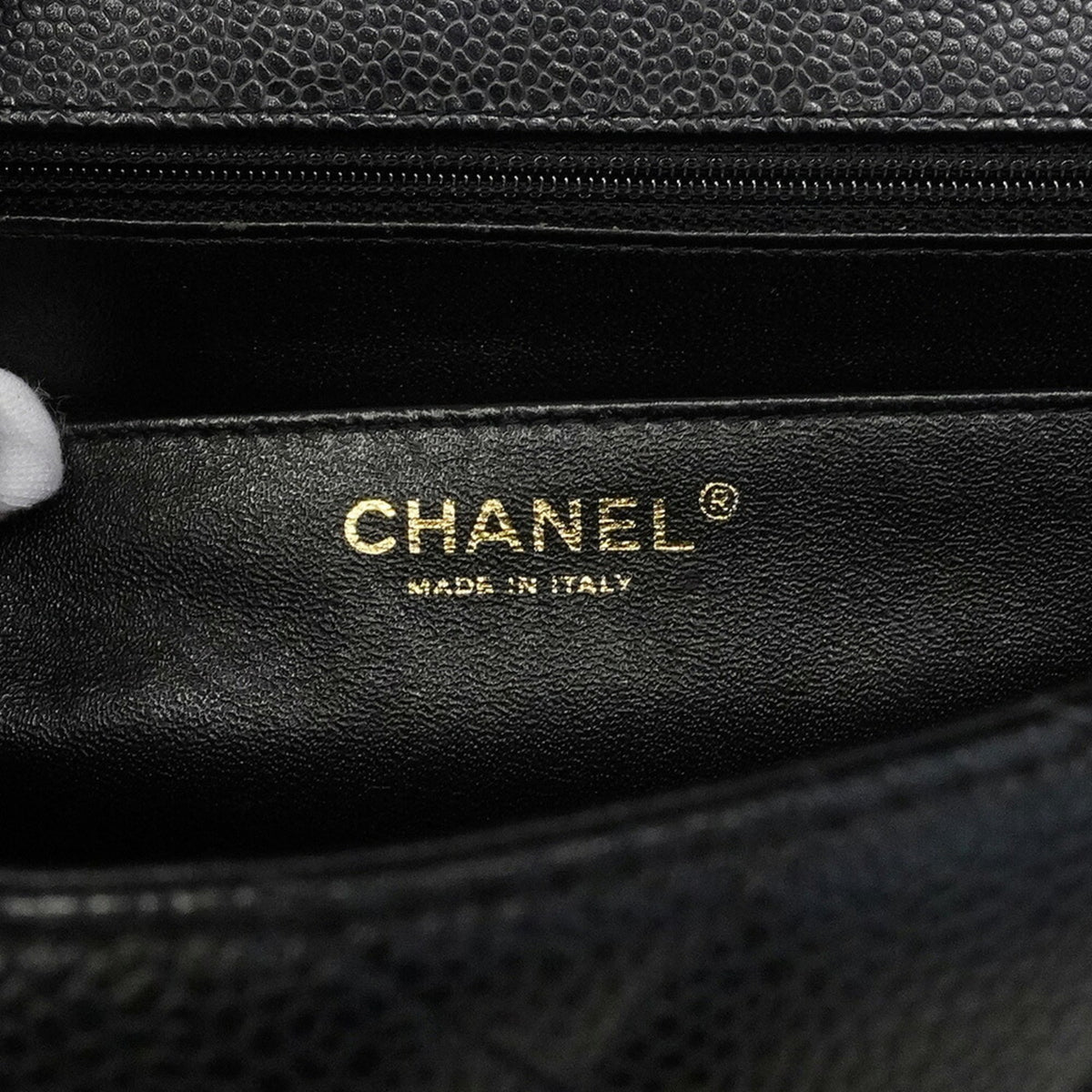 Chanel Black Grained Calfskin Shoulder Bag (Pre-Owned)