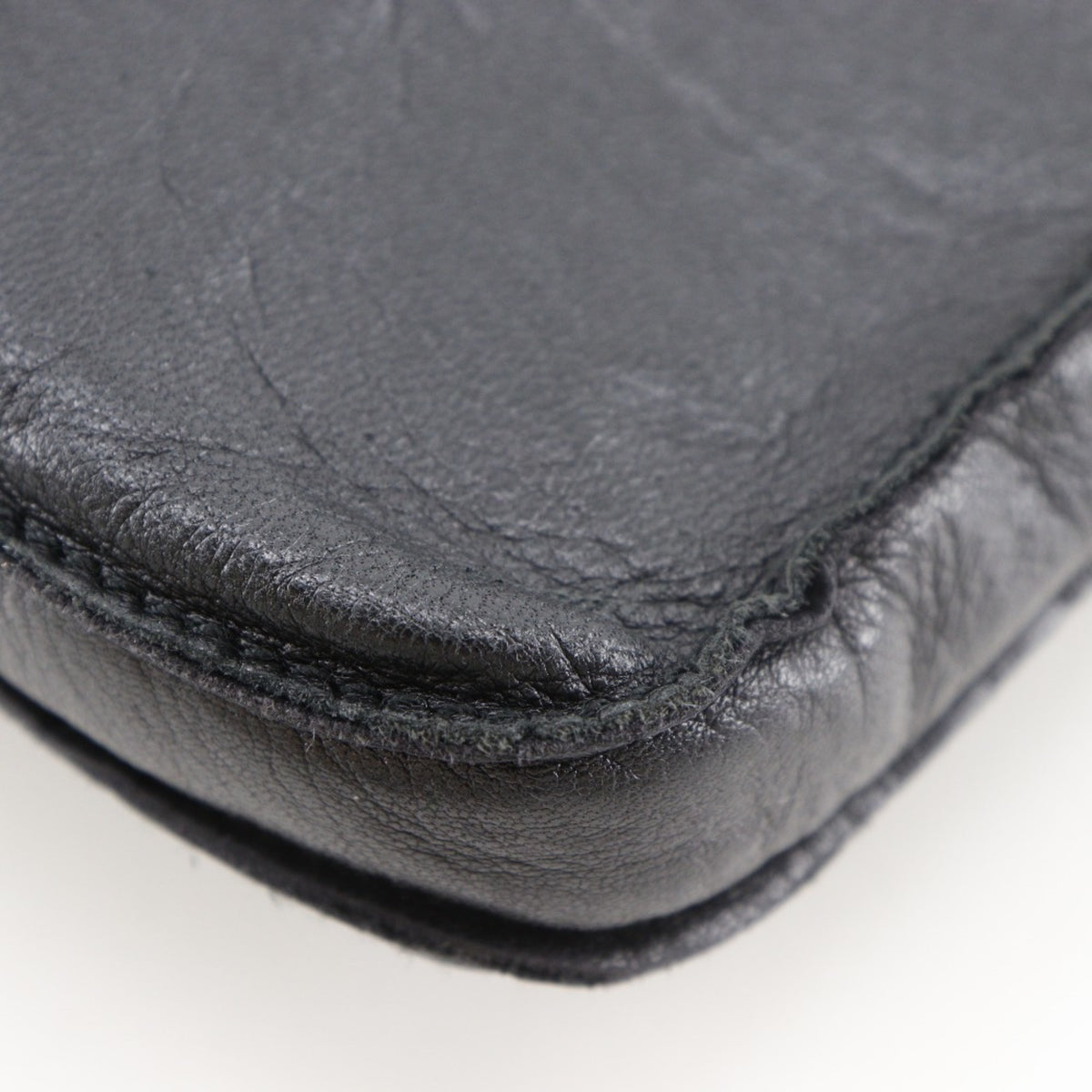 Hermes Black Leather Shoulder Bag (Pre-Owned)