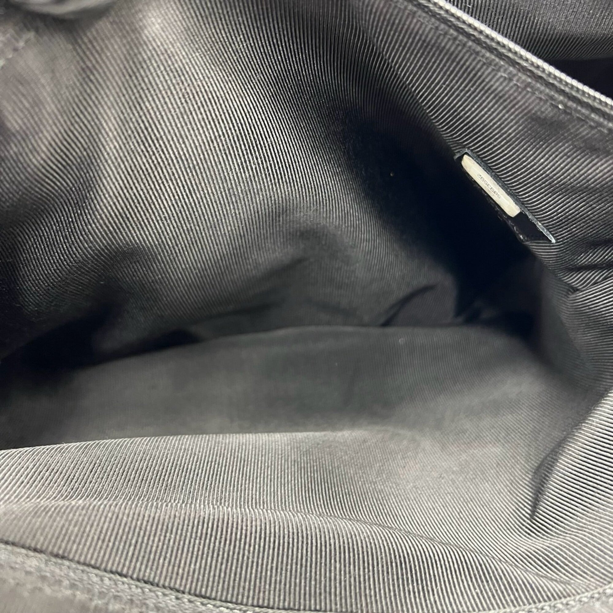 Chanel Black Grained Calfskin Tote Bag (Pre-Owned)