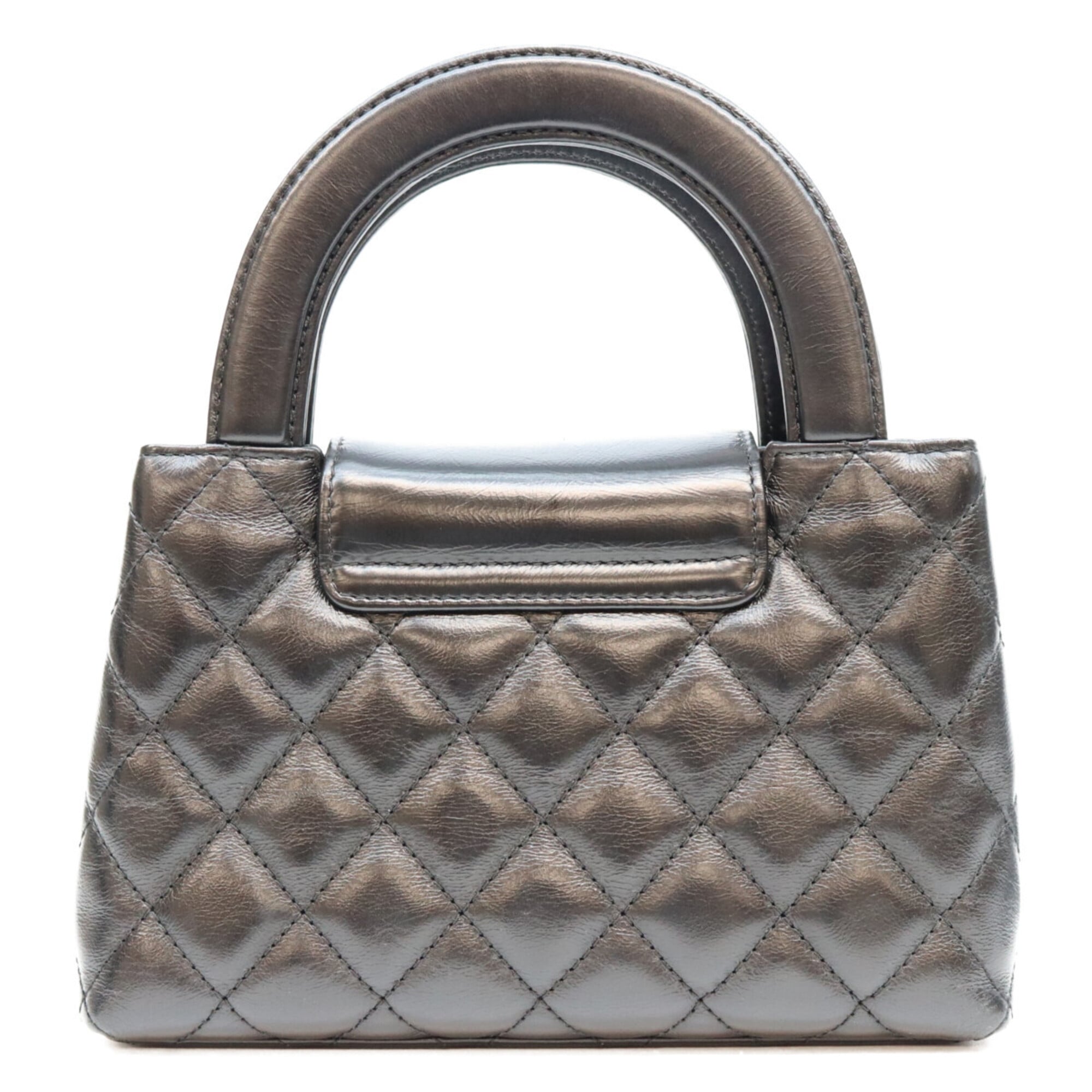 Chanel Black Leather Shoulder Bag (Pre-Owned)