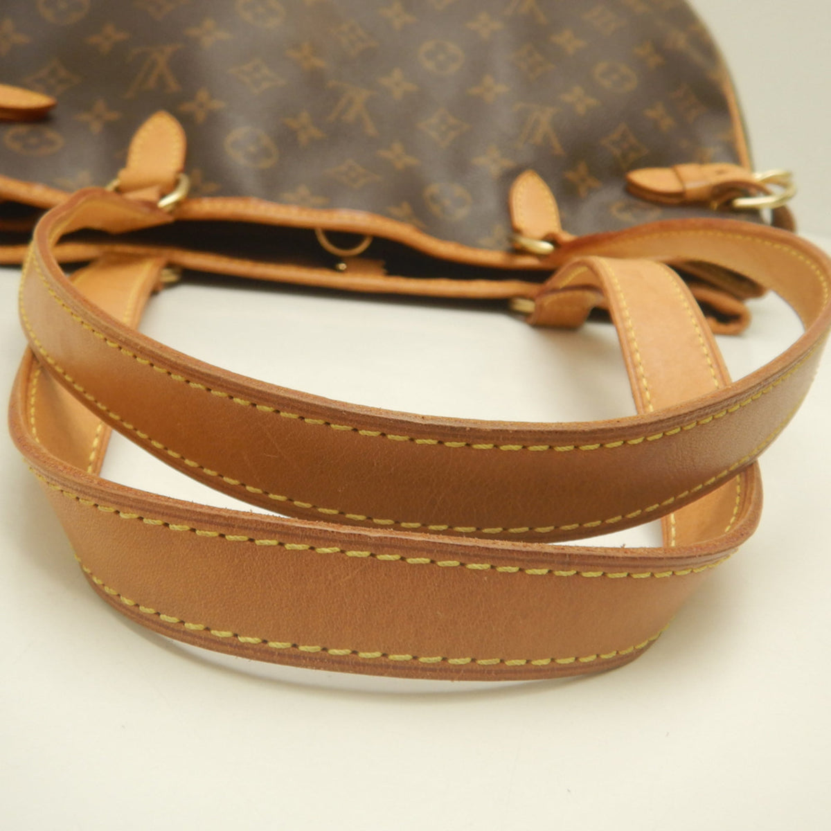 Louis Vuitton Brown Monogram Monogram Shoulder Bag (Pre-Owned)