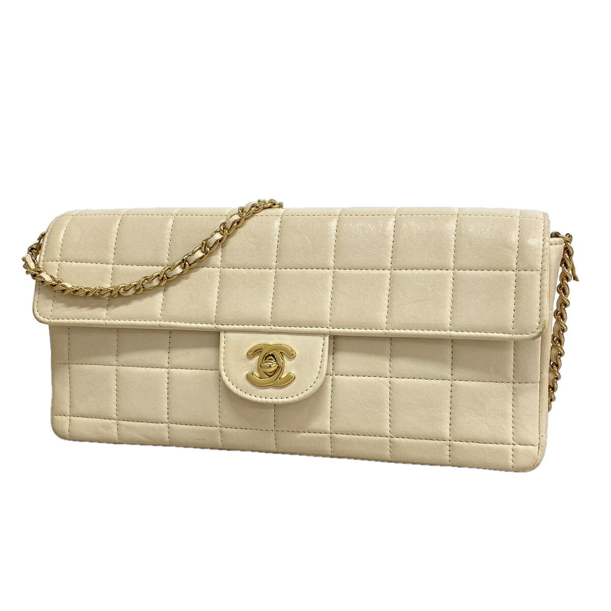 Chanel White Leather Shoulder Bag (Pre-Owned)