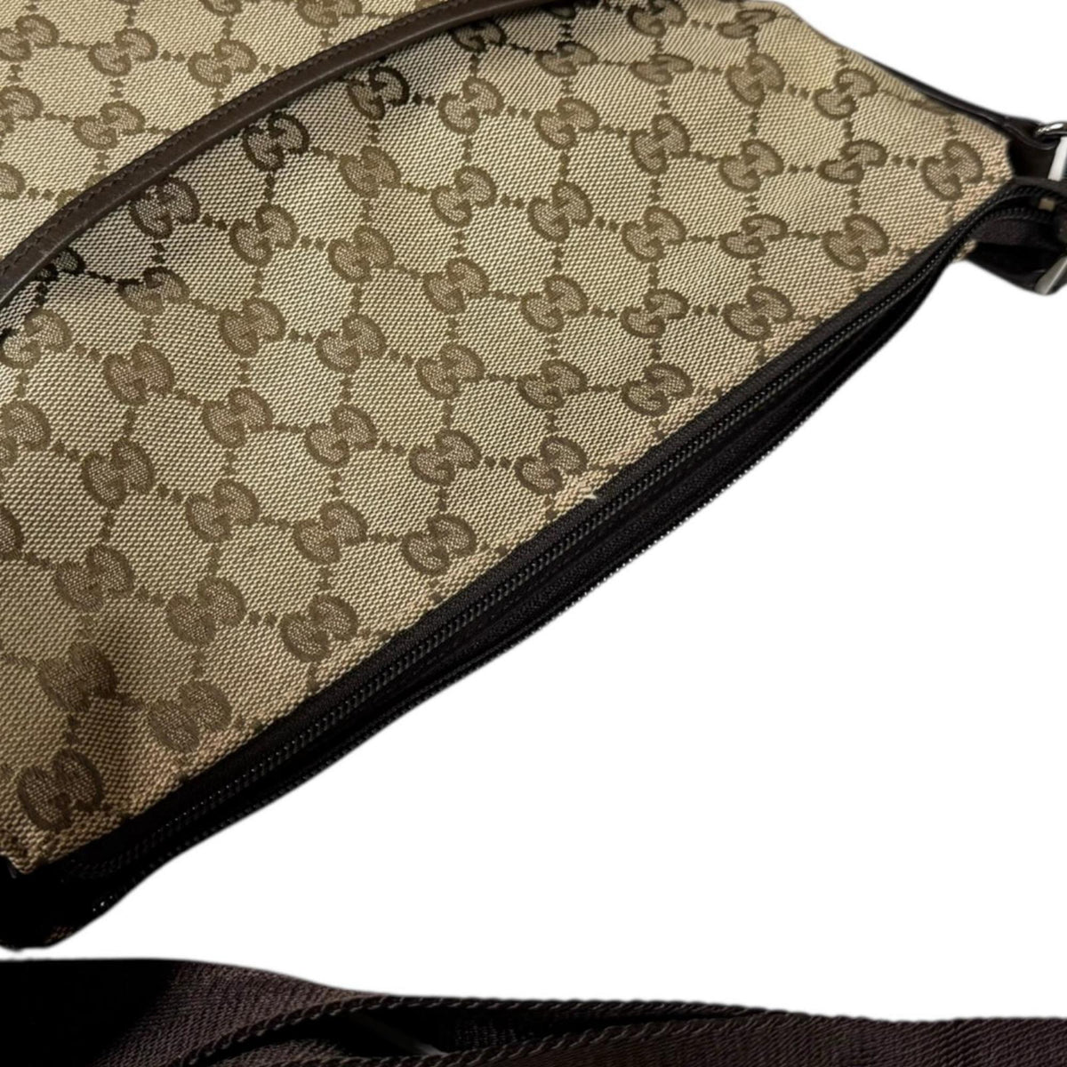 Gucci Brown Gg Canvas Shoulder Bag (Pre-Owned)