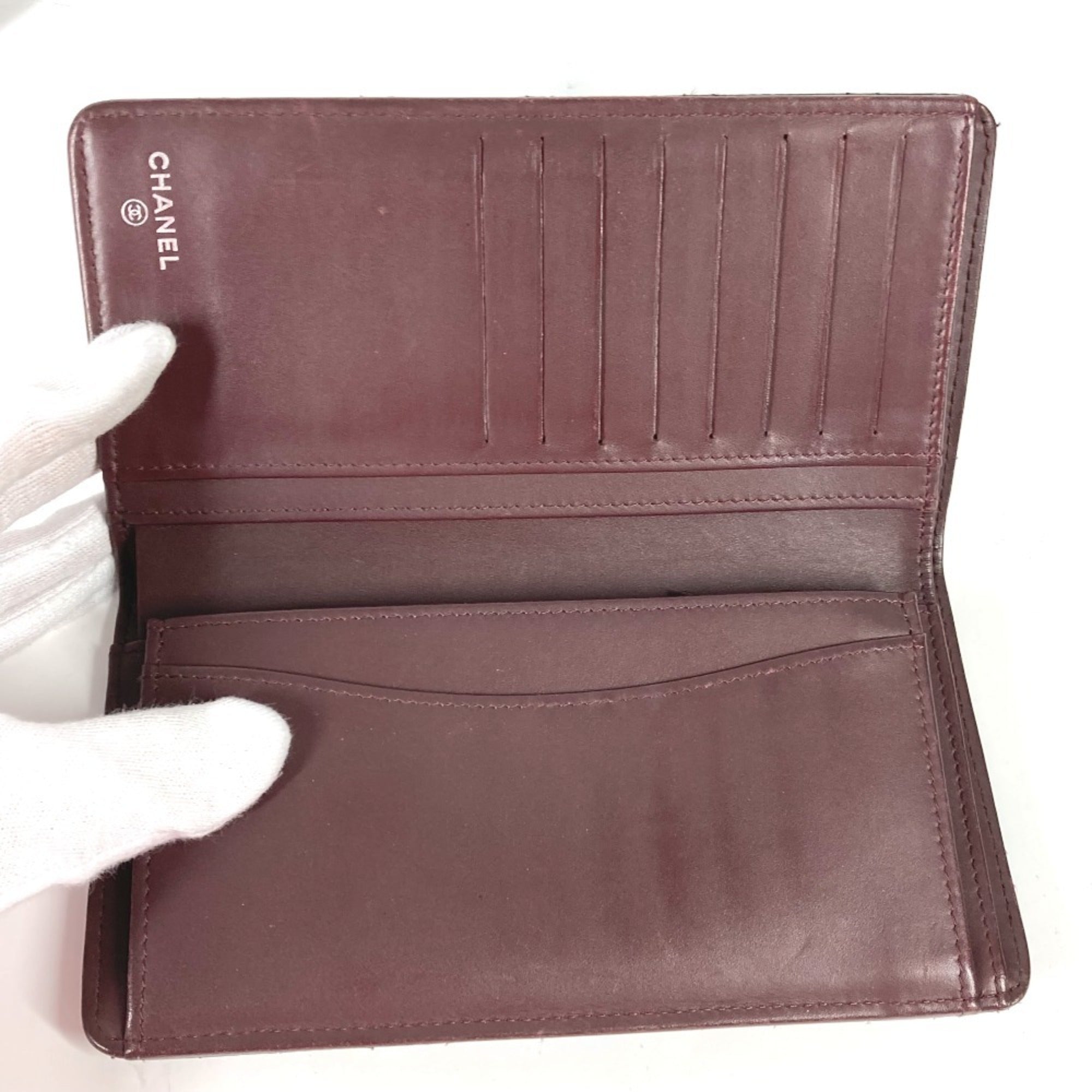 Chanel Black Grained Calfskin Long Wallet (Bi-Fold) (Pre-Owned)