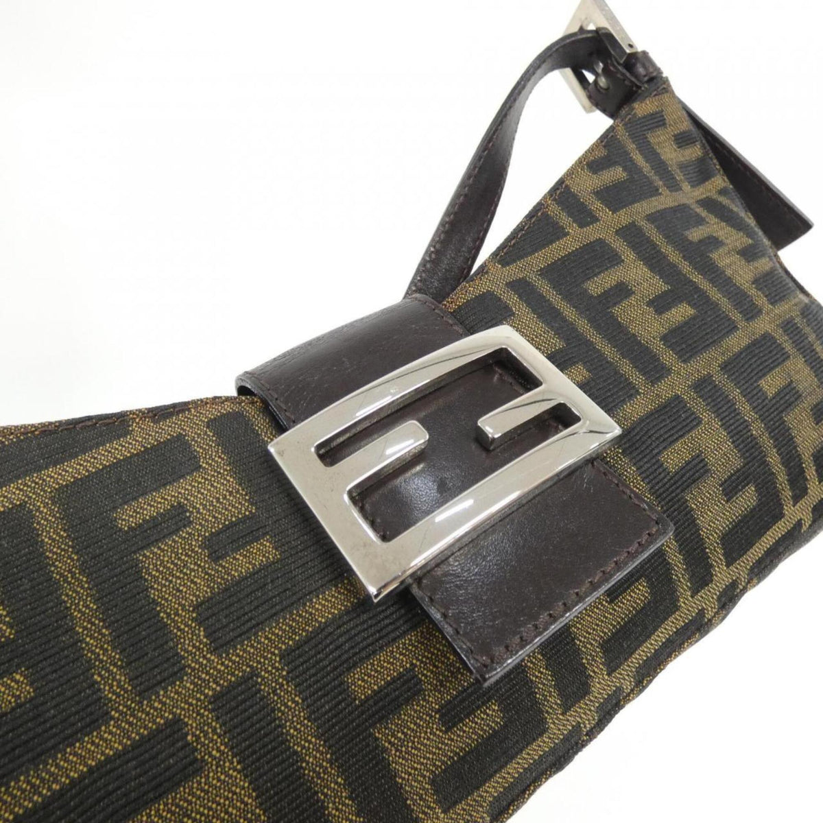 Fendi Brown Canvas Shoulder Bag (Pre-Owned)