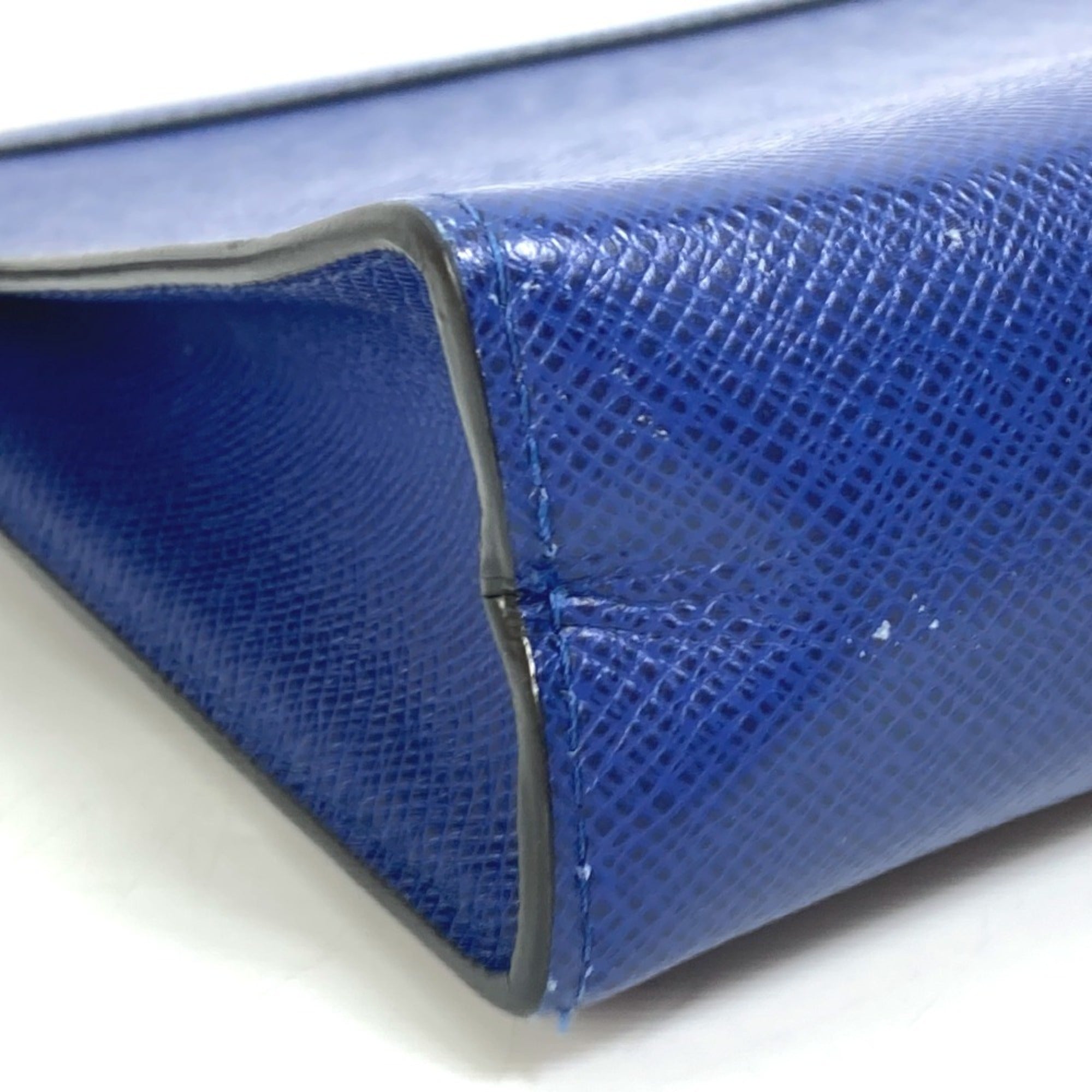 Louis Vuitton Taiga Blue Taiga Leather Pouch (Pre-Owned)