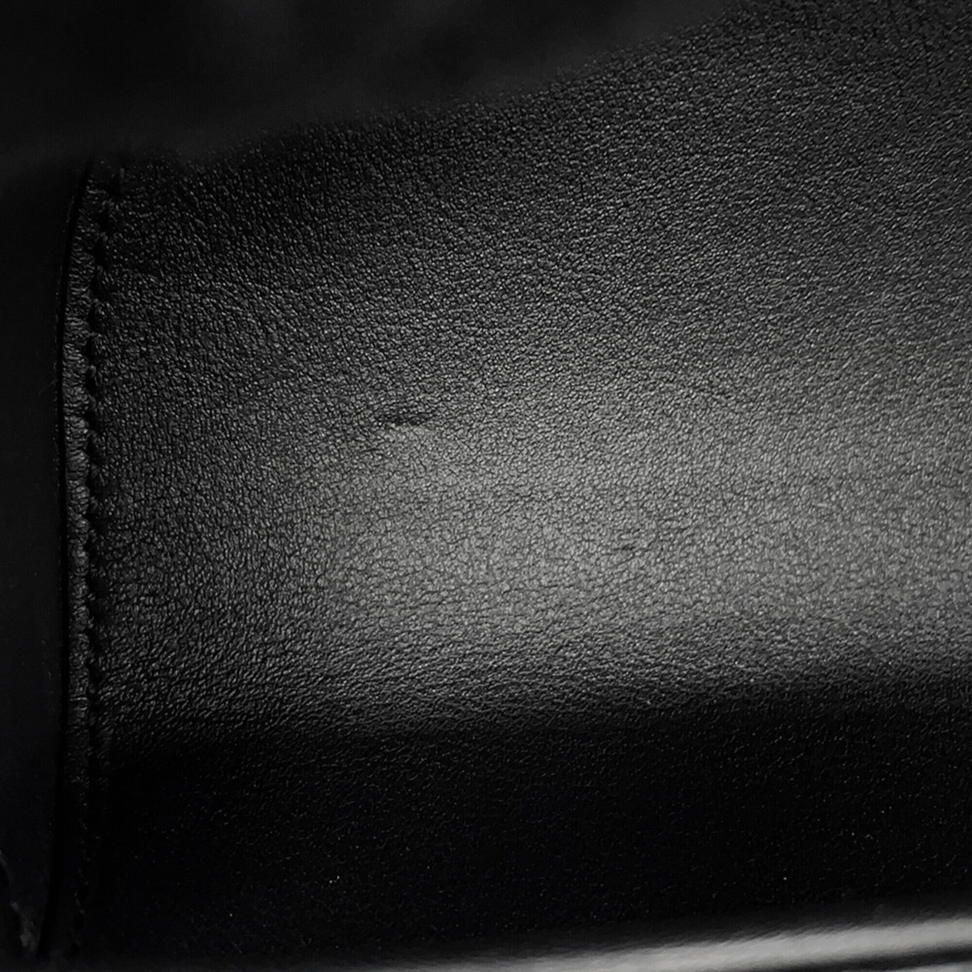 Yves Saint Laurent Black Leather Handbag Shoulder Bag (Pre-Owned)