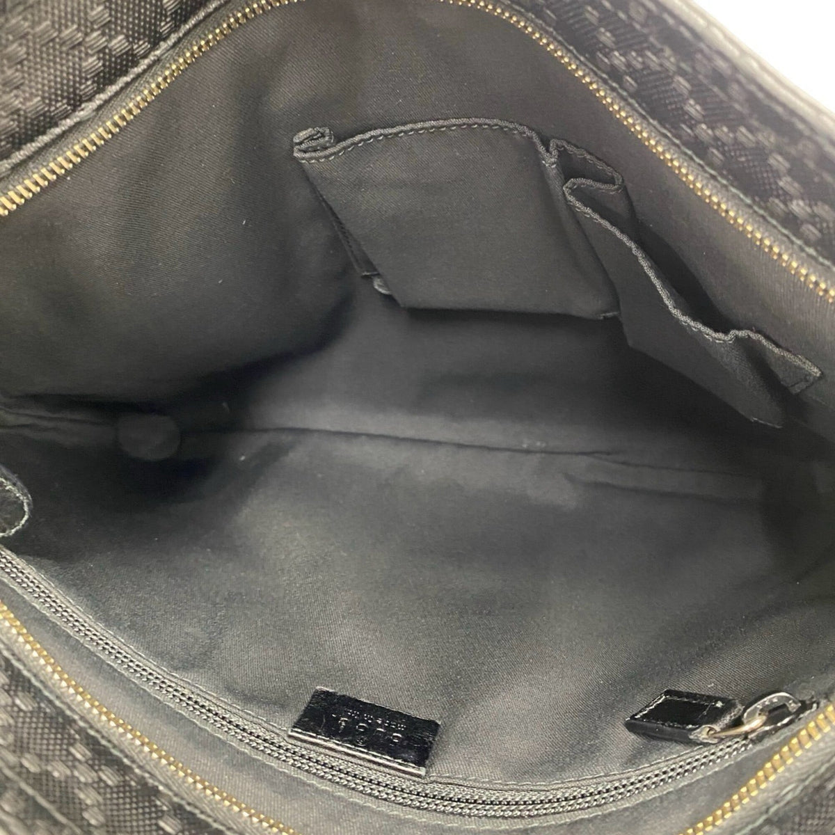Gucci Black Pvc Leather Messenger Bag Shoulder Bag (Pre-Owned)