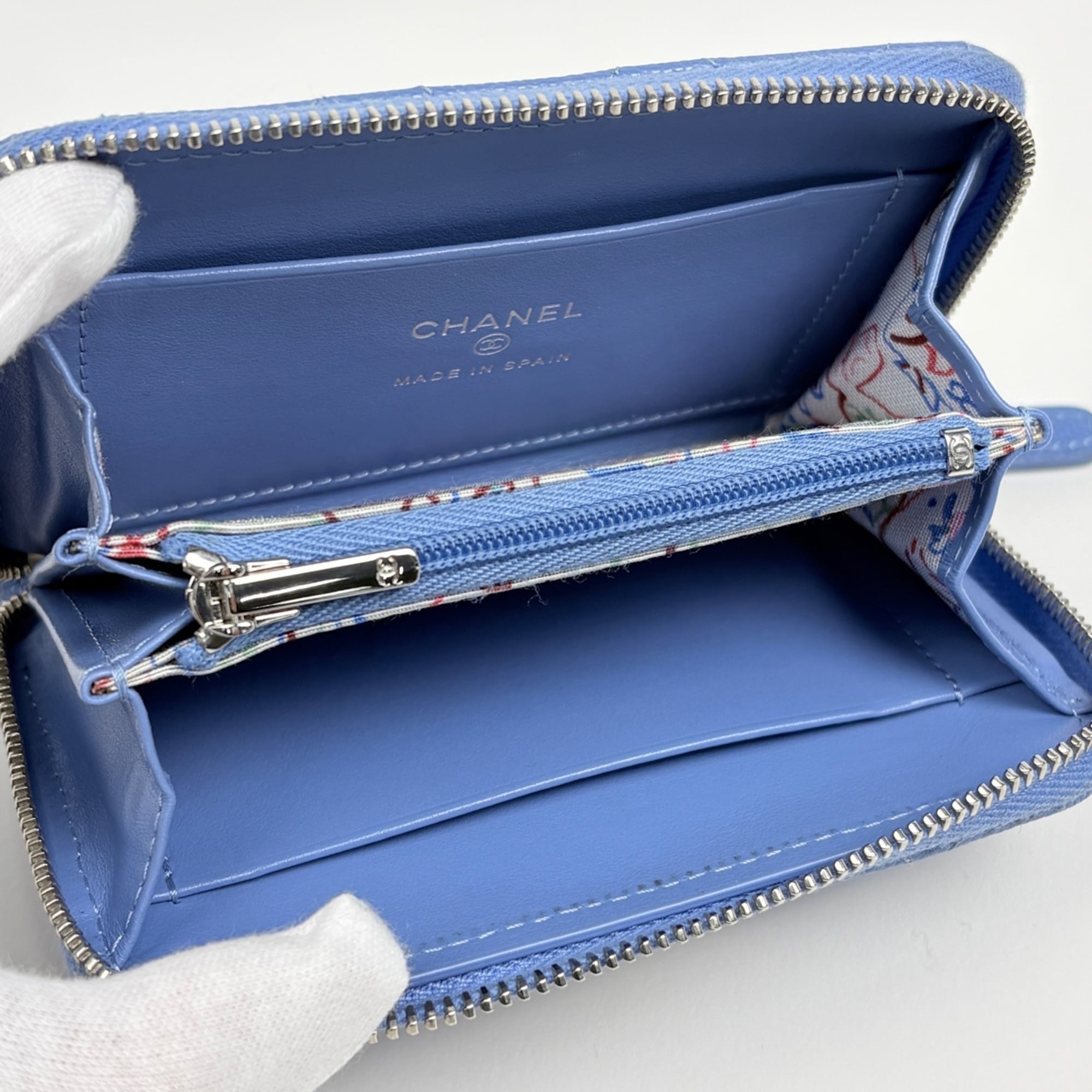 Chanel Blue Leather Coin Purse/Coin Case (Pre-Owned)
